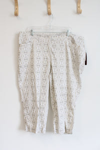 NEW Briggs Cobblestone Medallion Patterned Capri Pants | 18W