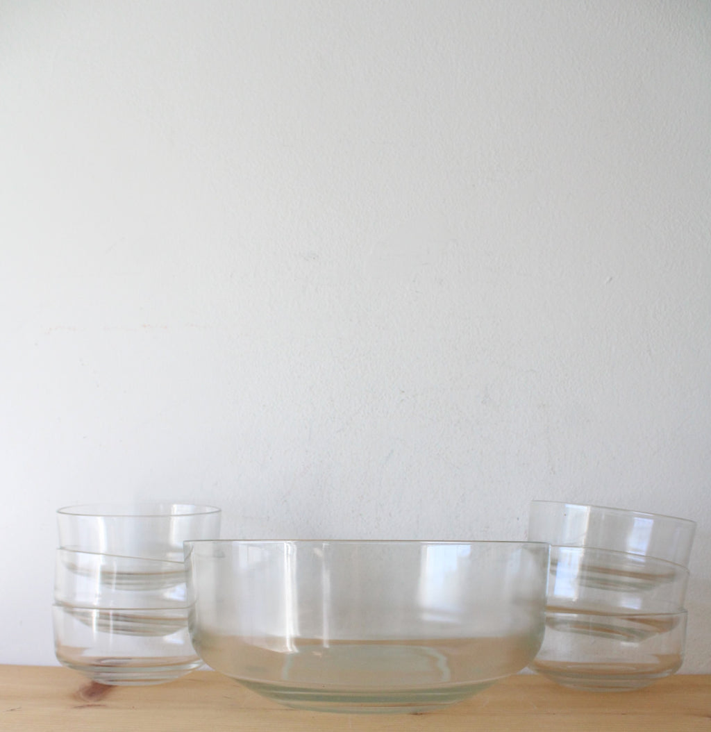 Large Clear Glass Serving Bowl & Set Of 6 Small Bowls