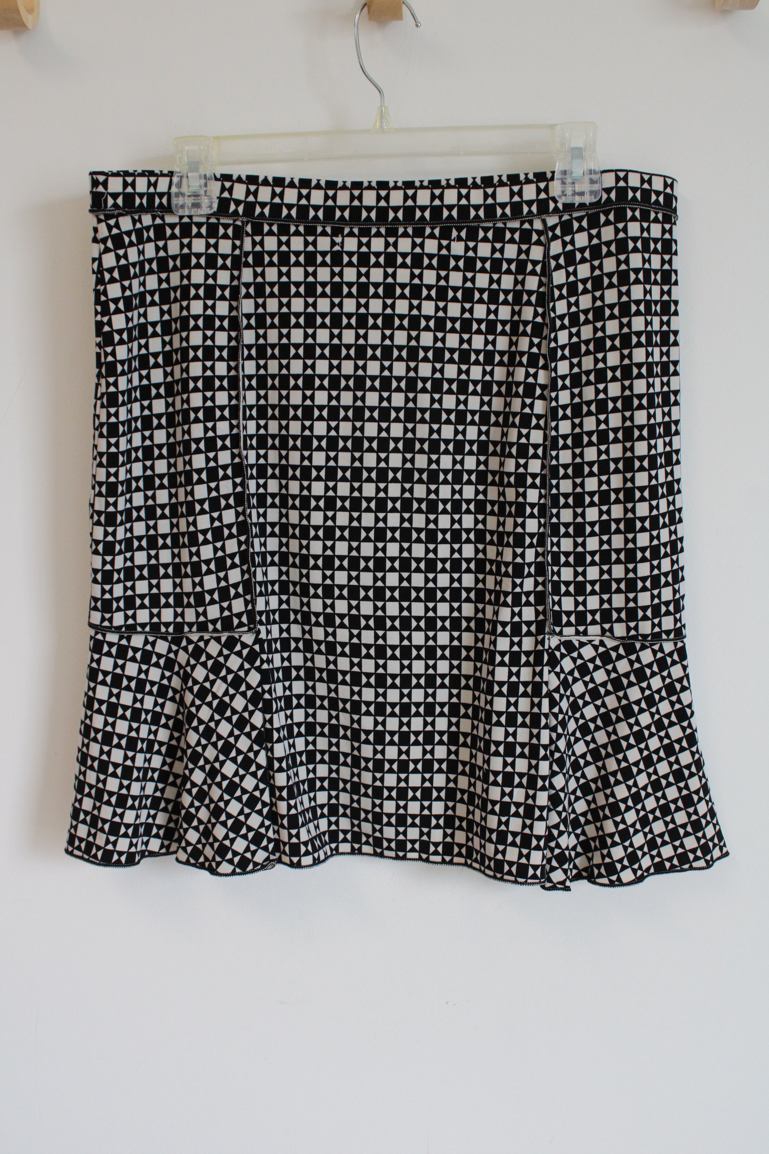 Max Studio Geometric Black & White Mini Skirt | L