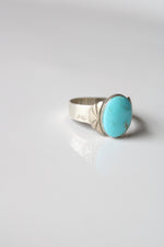 Turquoise Oval DTR Sterling Silver Ring | Size 11