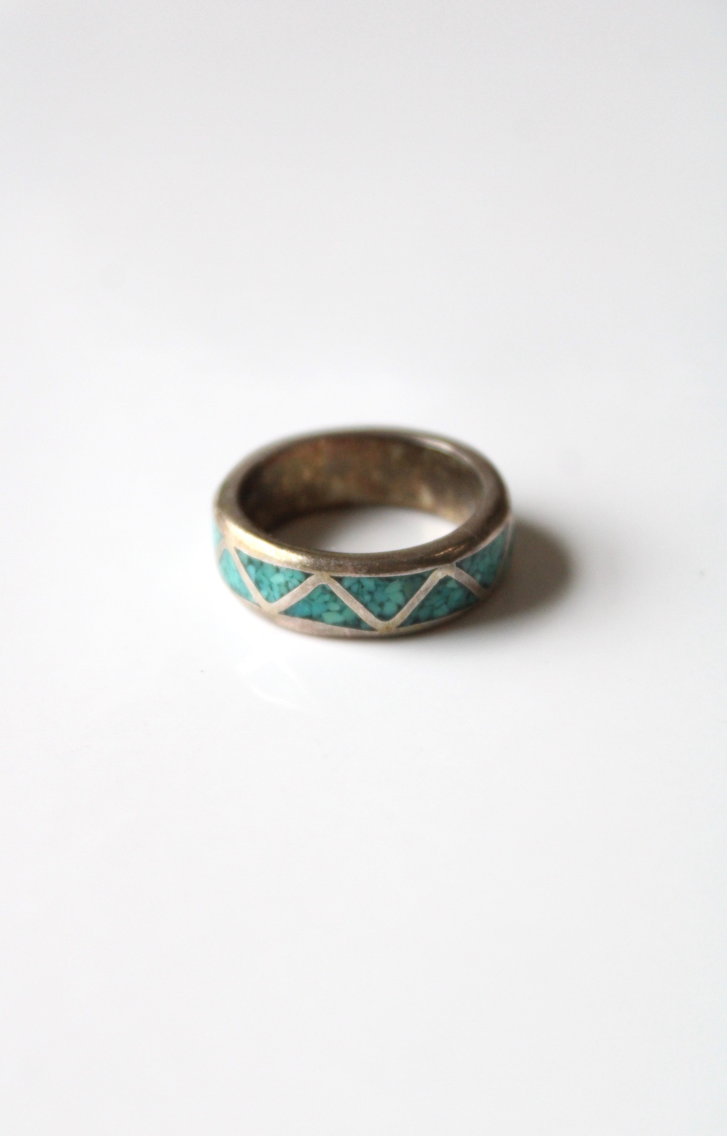 Turquoise Chip Inlay Sterling Silver Band | Size 7.5