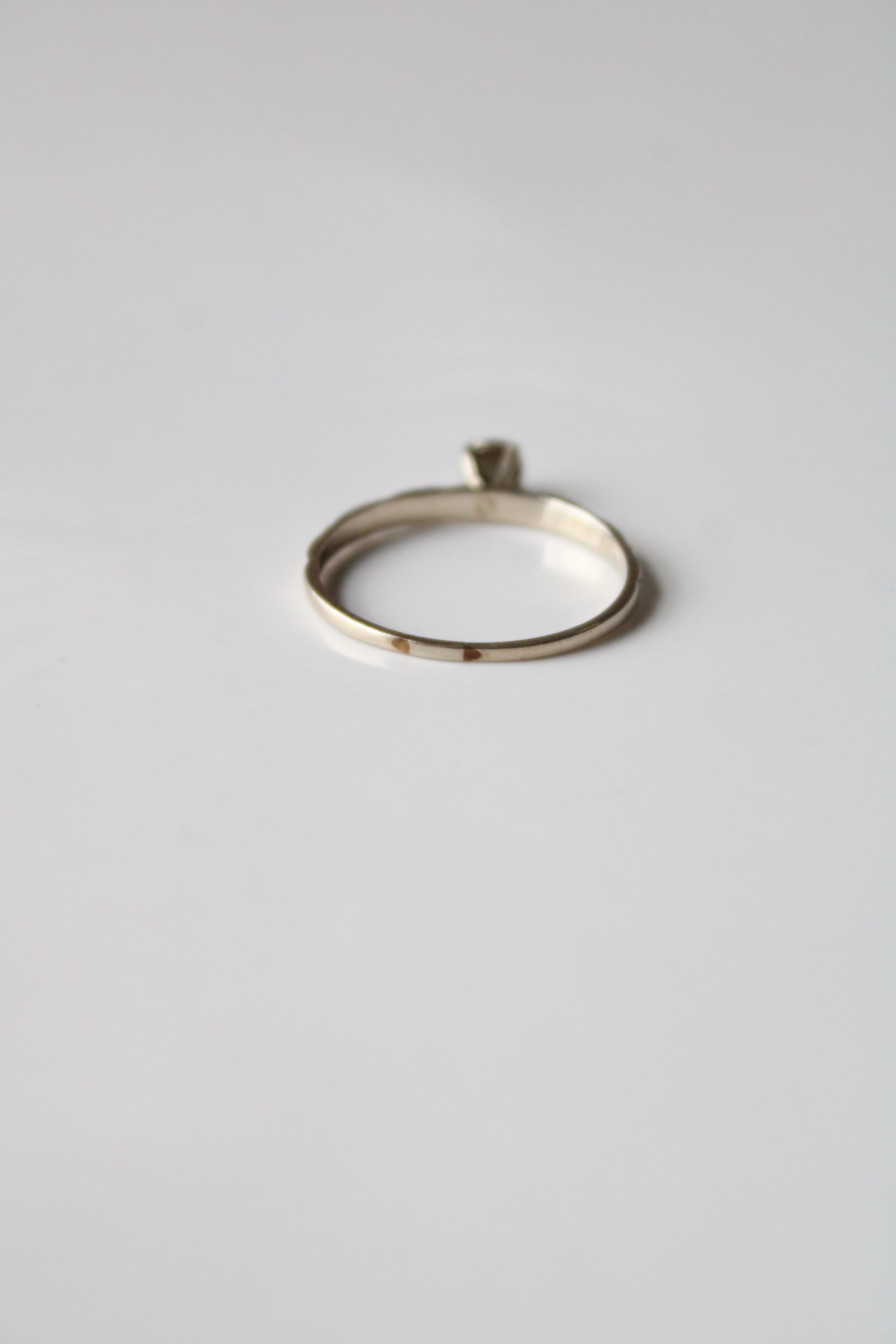 14KT White Gold Etched Ring | Size 7