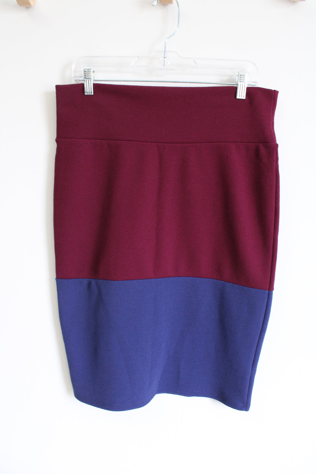 LuLaRoe Navy Blue & Maroon Color Blocked Skirt | L