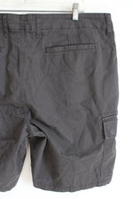 Old Navy Lived-In Straight Cargo Gray Shorts | 40