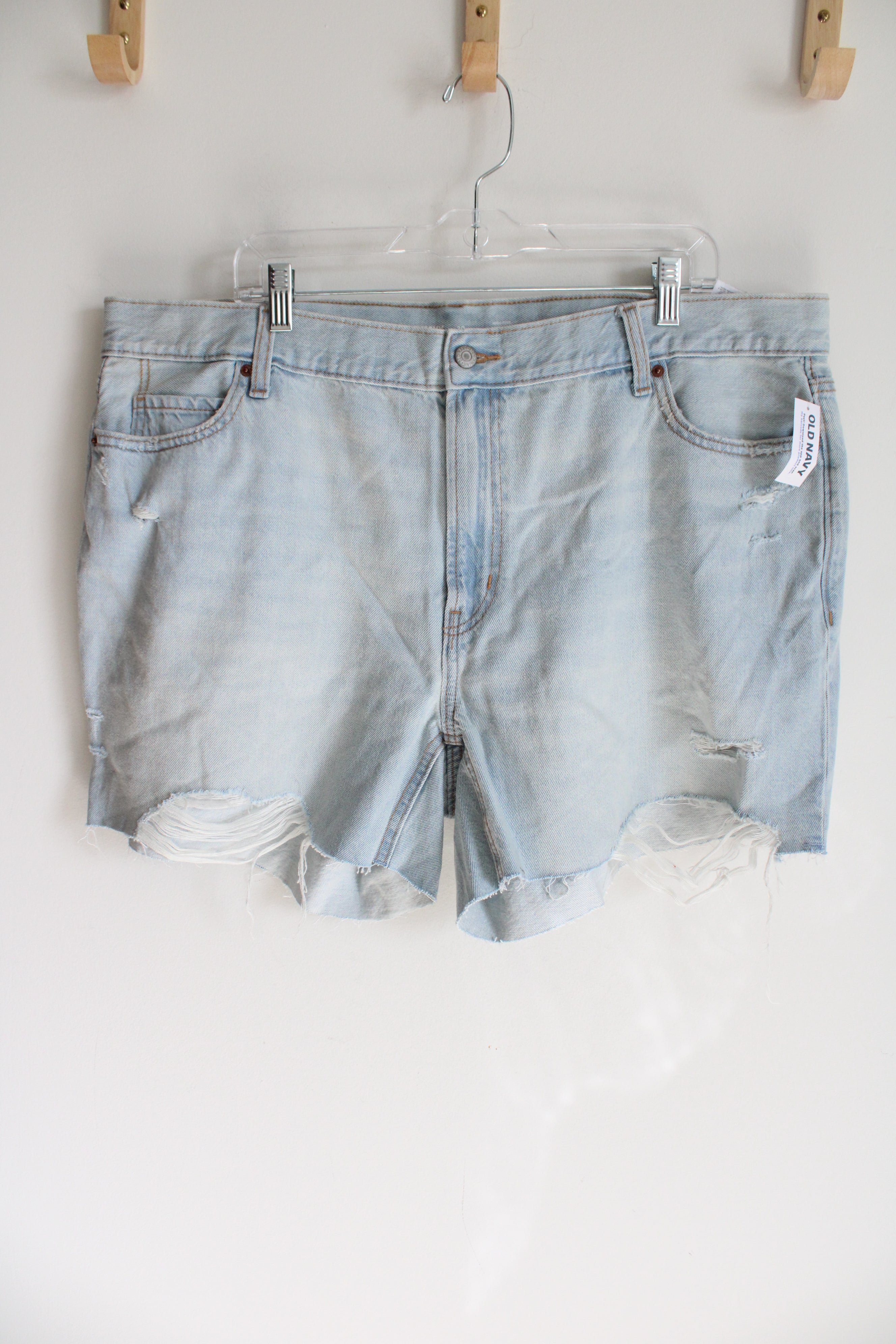 NEW Old Navy High Rise Slouchy Straight Light Wash Denim Shorts | 20