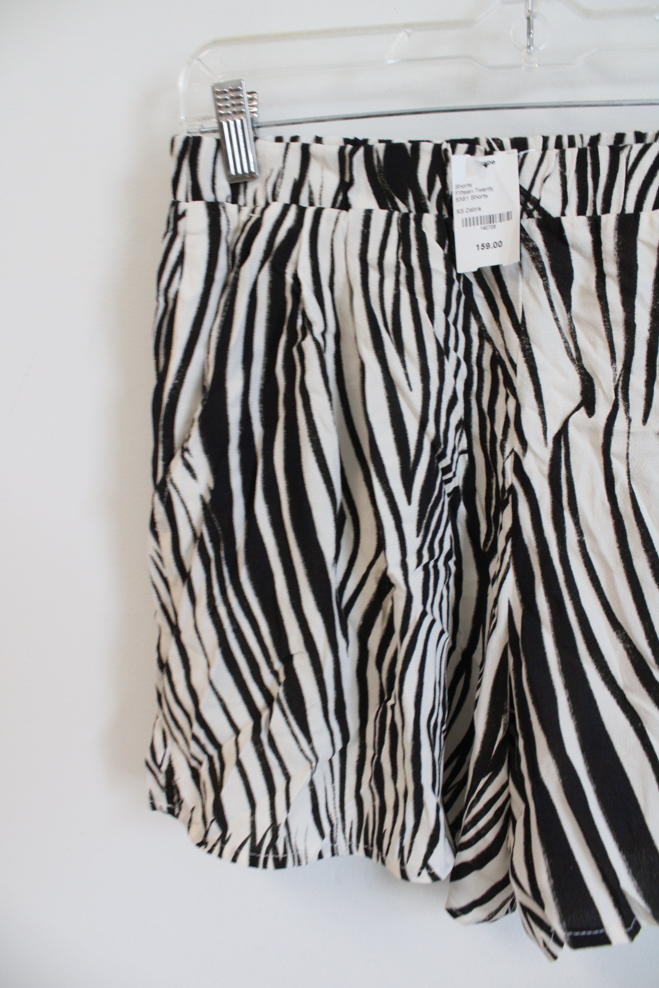 NEW Fifteen Twenty Black Cream Zebra Striped Shorts | XS