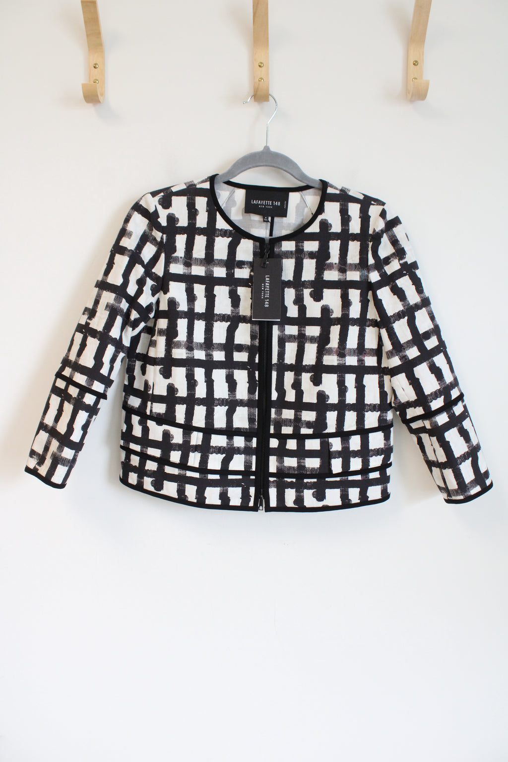 NEW Lafayette 148 New York White Multi Black Patterned Light Jacket | 4 Petite