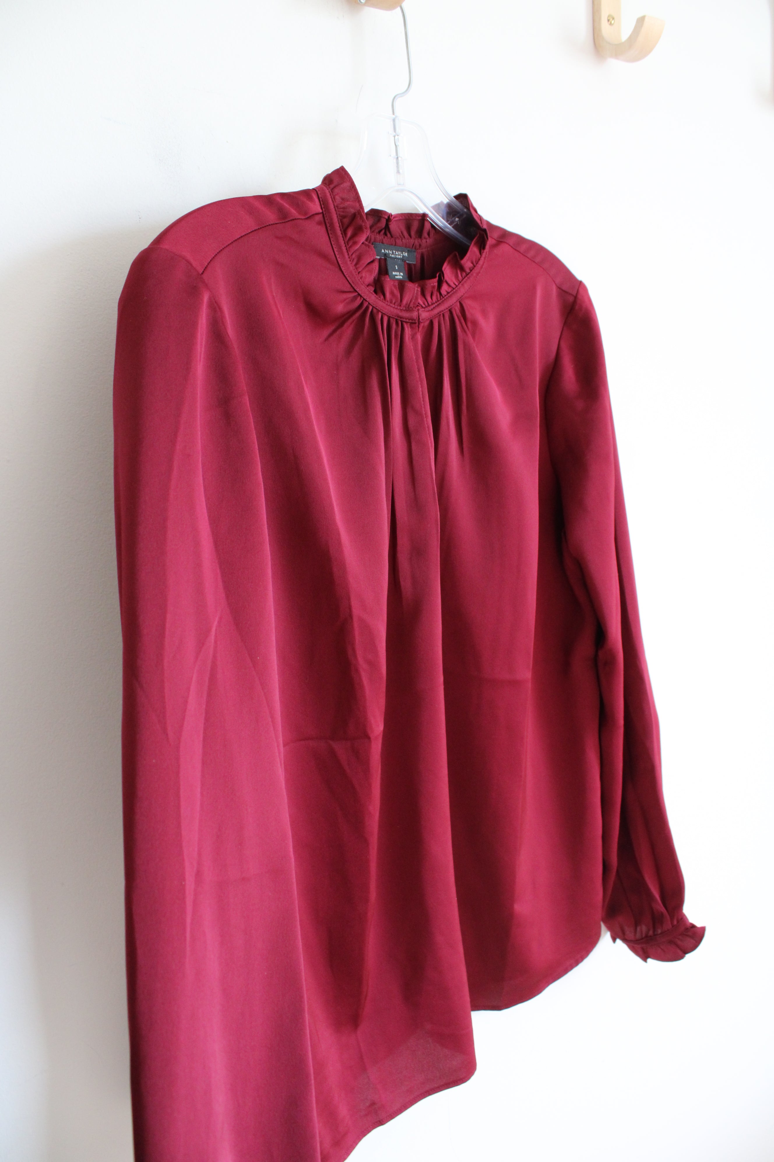 Ann Taylor Wine Red Silky Ruffled Neck Long Sleeved Top | S