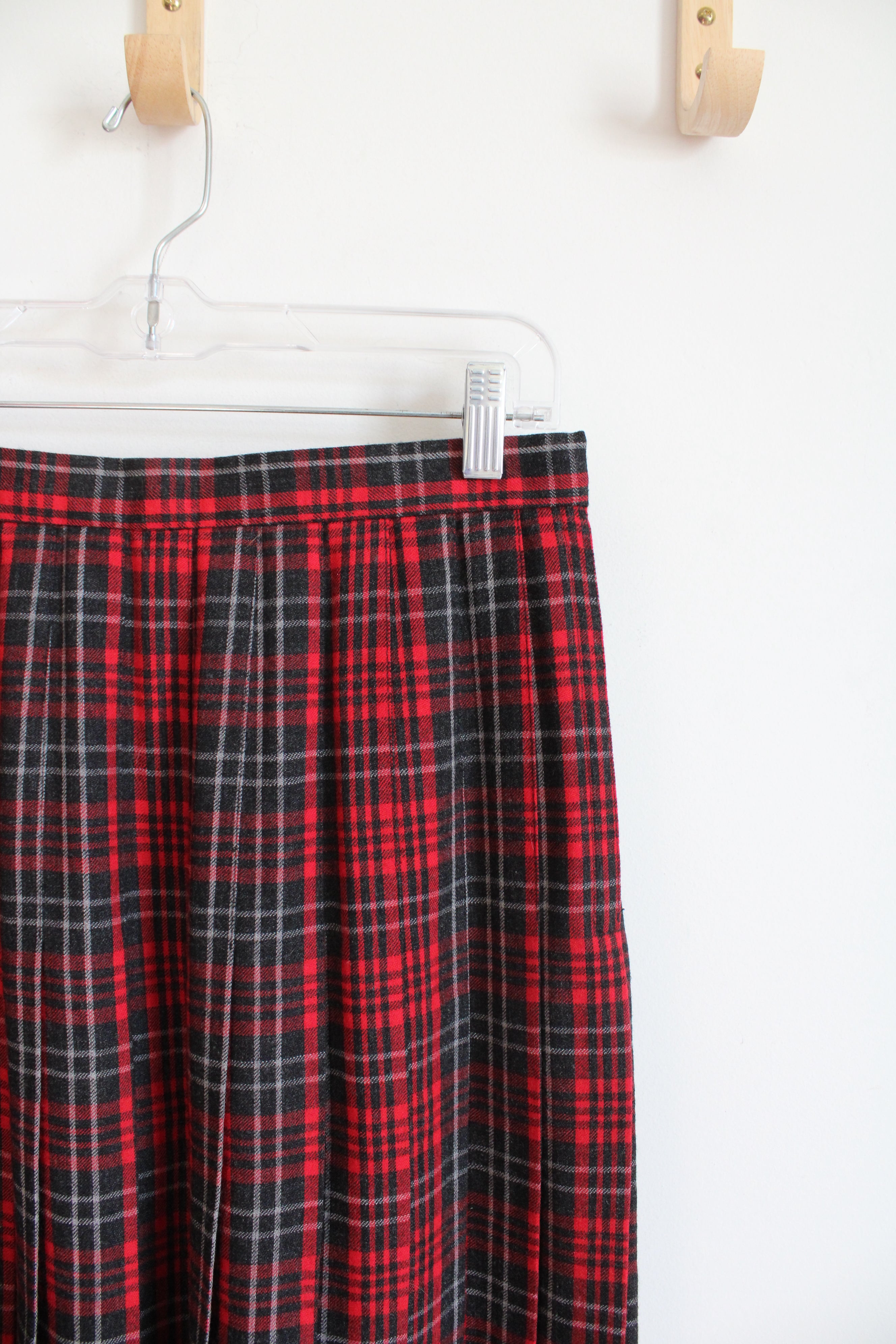 Austin Hill Vintage Red & Black Plaid Pleated Wool Skirt | 10