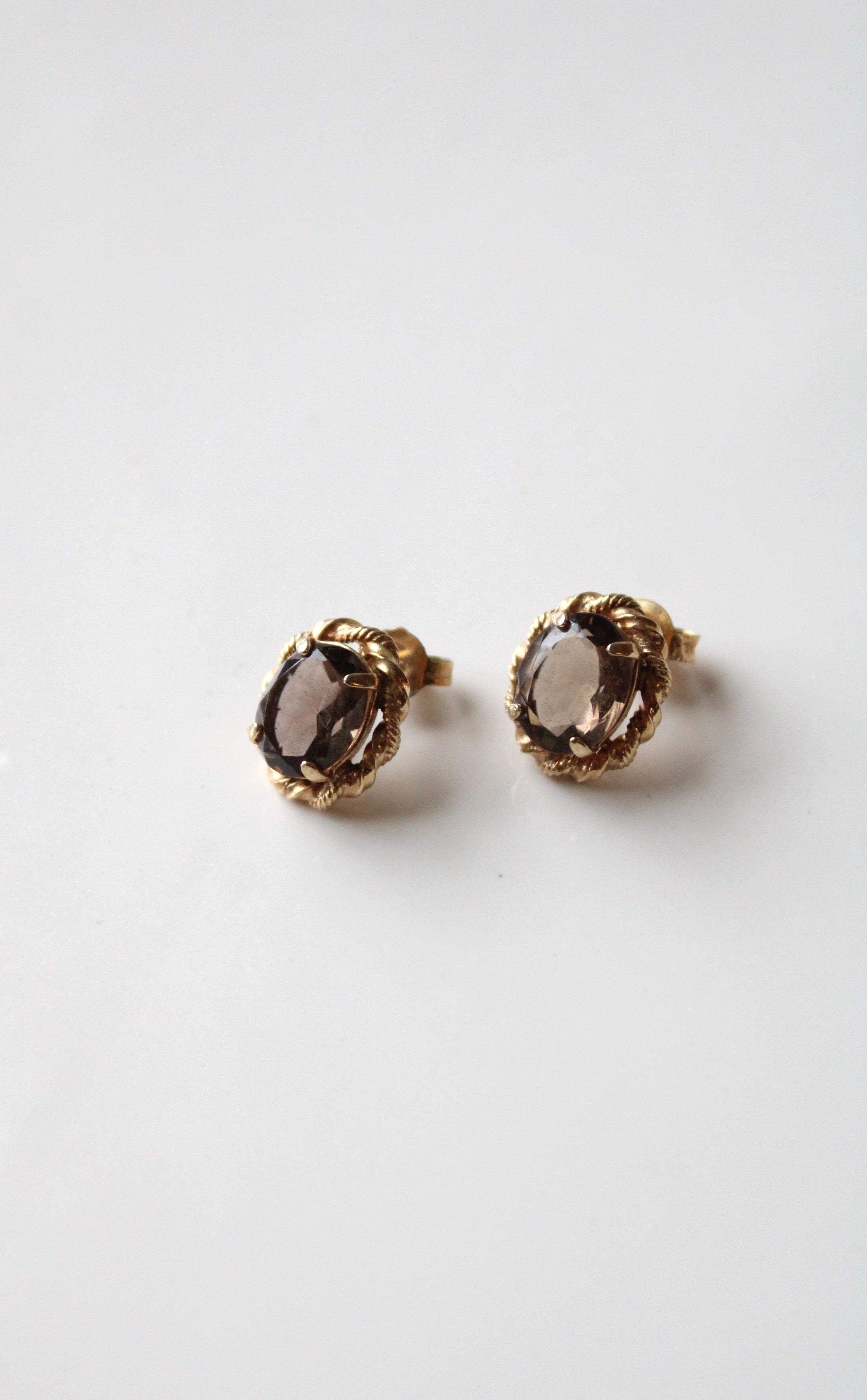 Anson Black Cabochon Gold Cufflinks