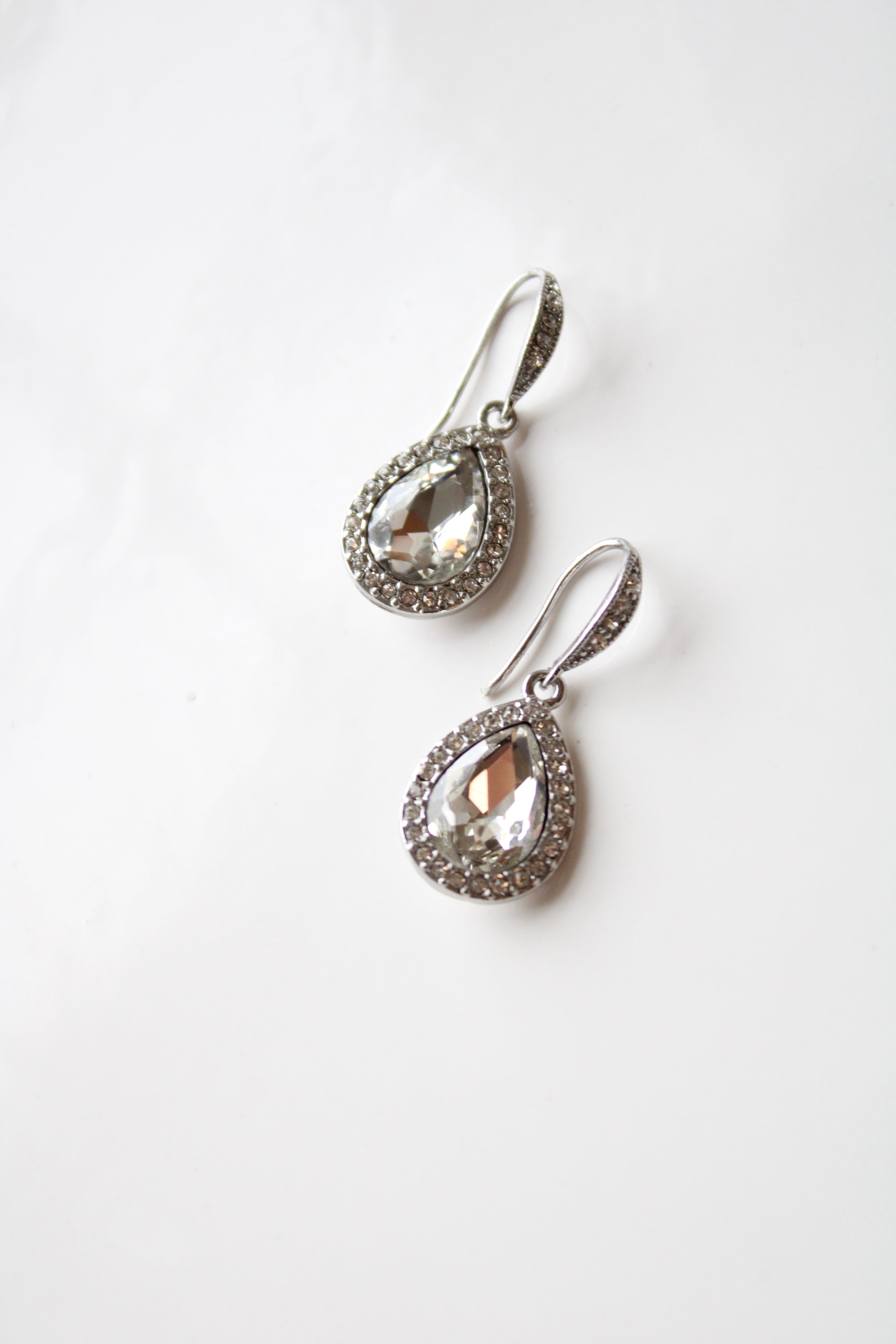 Nickle Free Clear Crystal Rhinestone Teardrop Silver Earrings