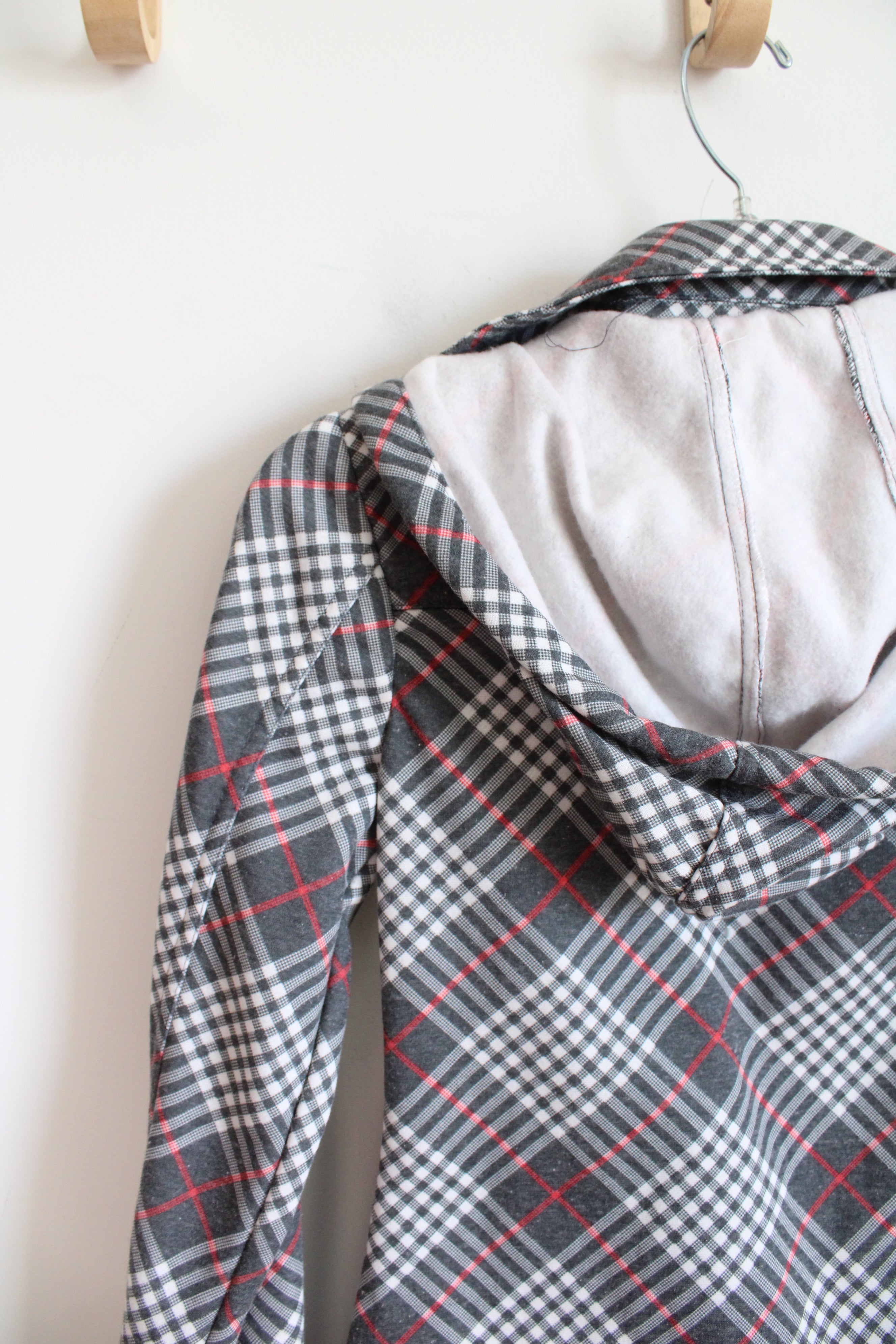 Wet Seal Gray White & Red Plaid Fleeced Lined Jacket Hoodie | L