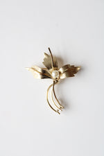 Whiting & Davis Co. Vintage Gold Brooch