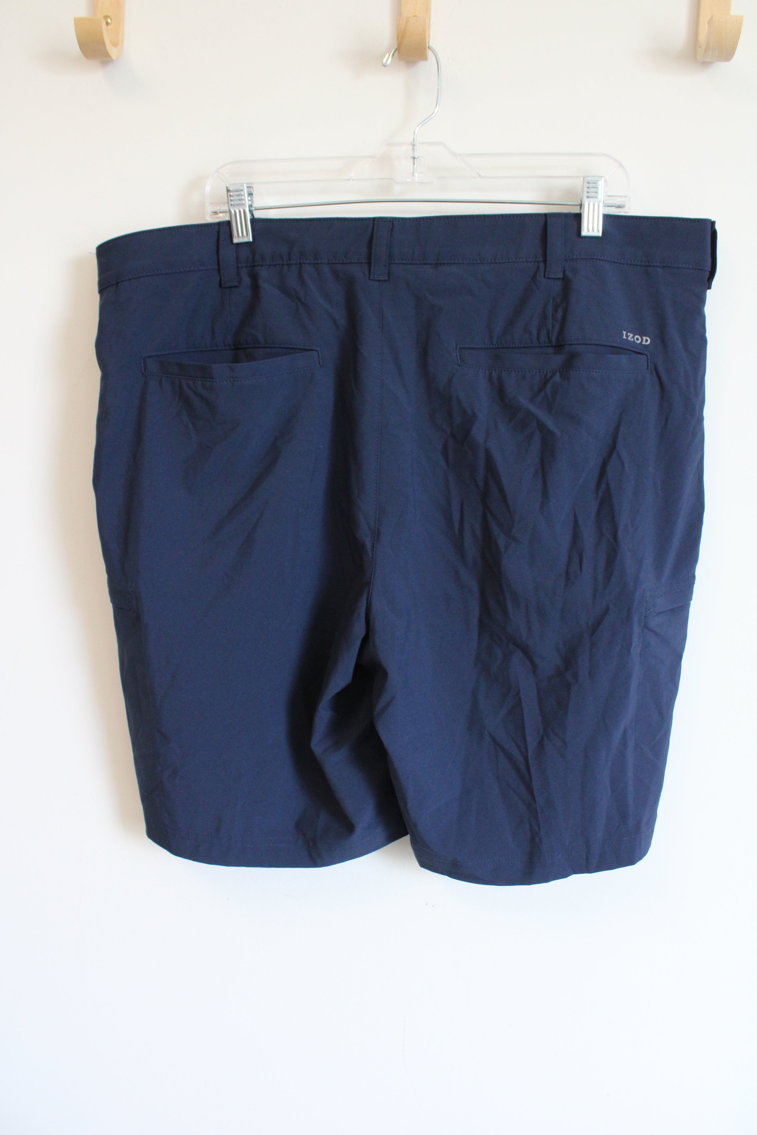 Izod Golf Navy Blue Shorts | 40