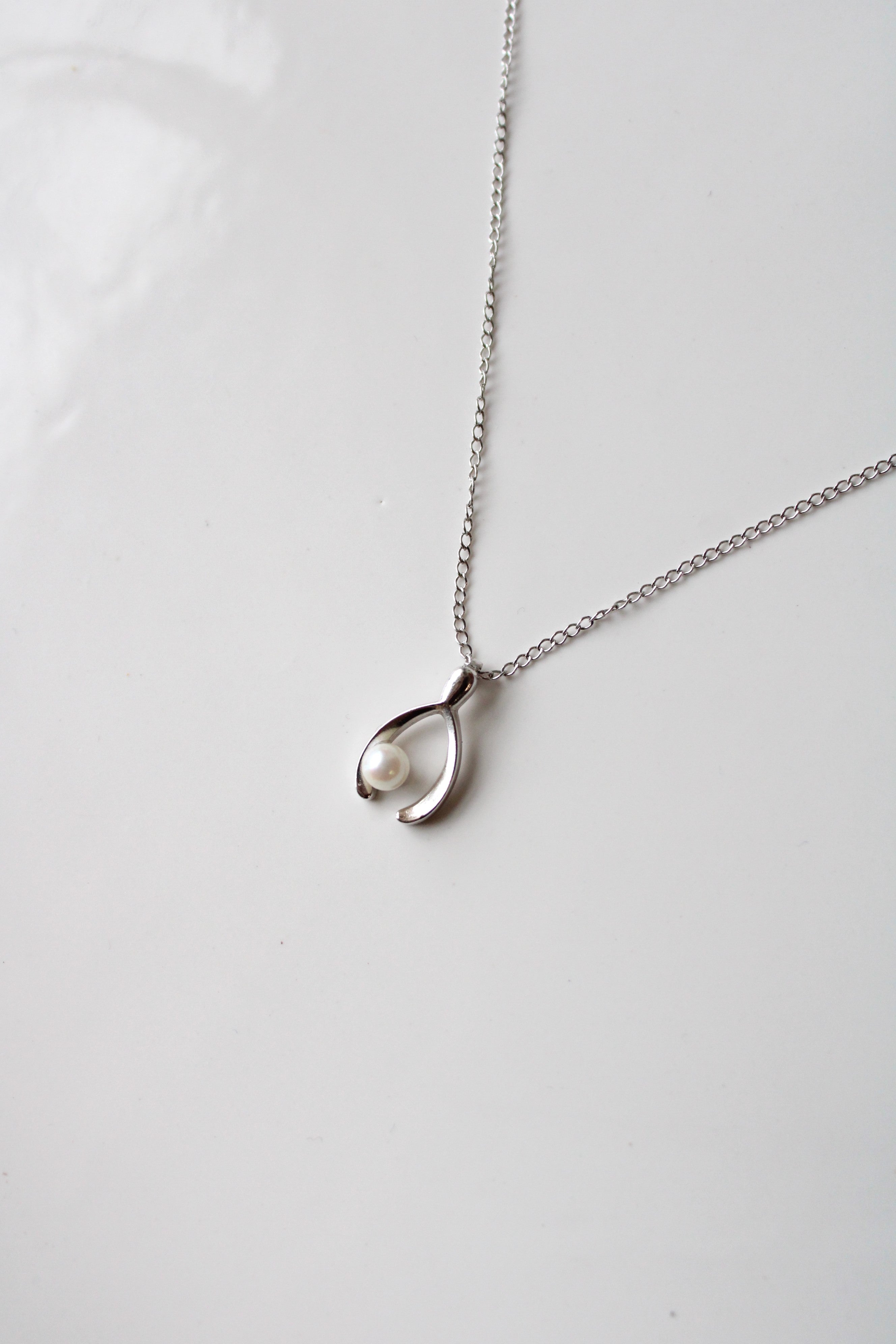 Wishbone Ivory Pearl Sterling Silver Necklace