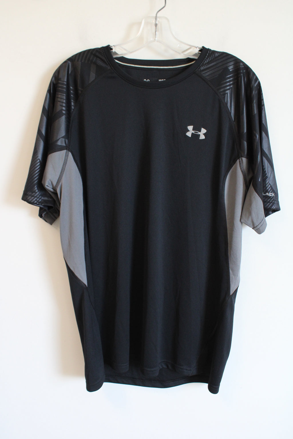 Under Armour HeatGear Regular Fit Black Shirt | L