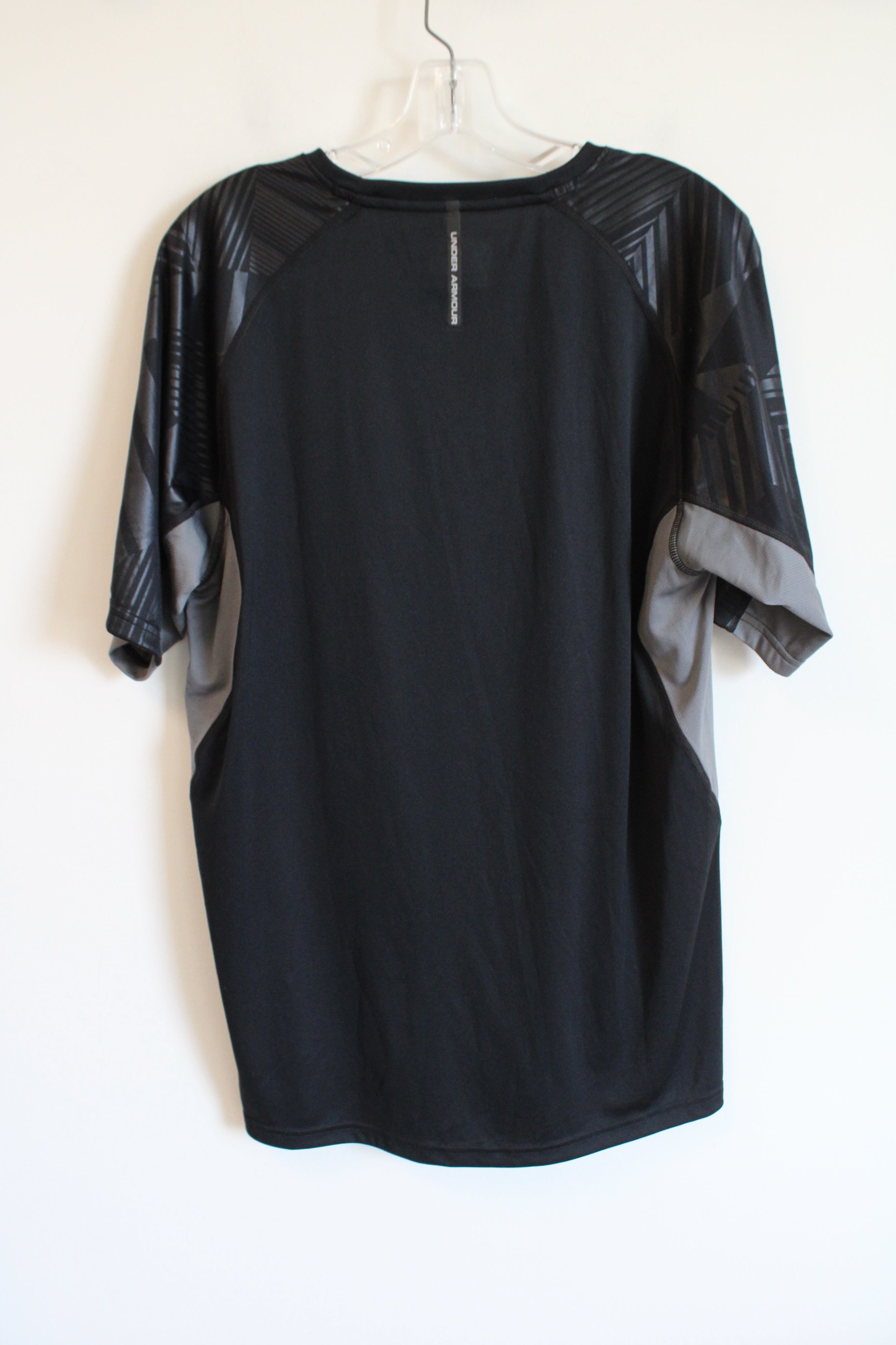 Under Armour HeatGear Regular Fit Black Shirt | L