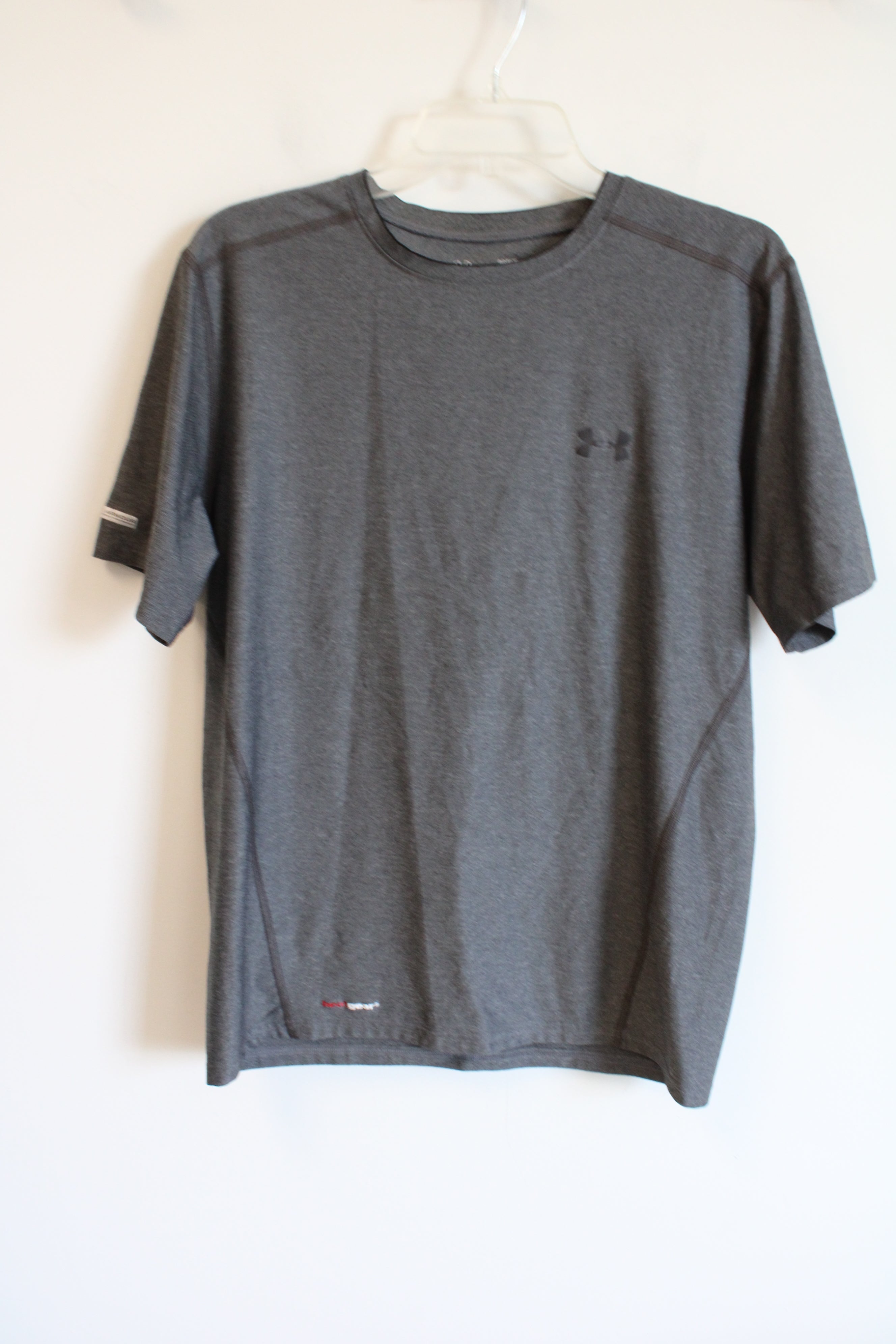 Under Armour Fitted Gray Short Sleeved Shirt | L