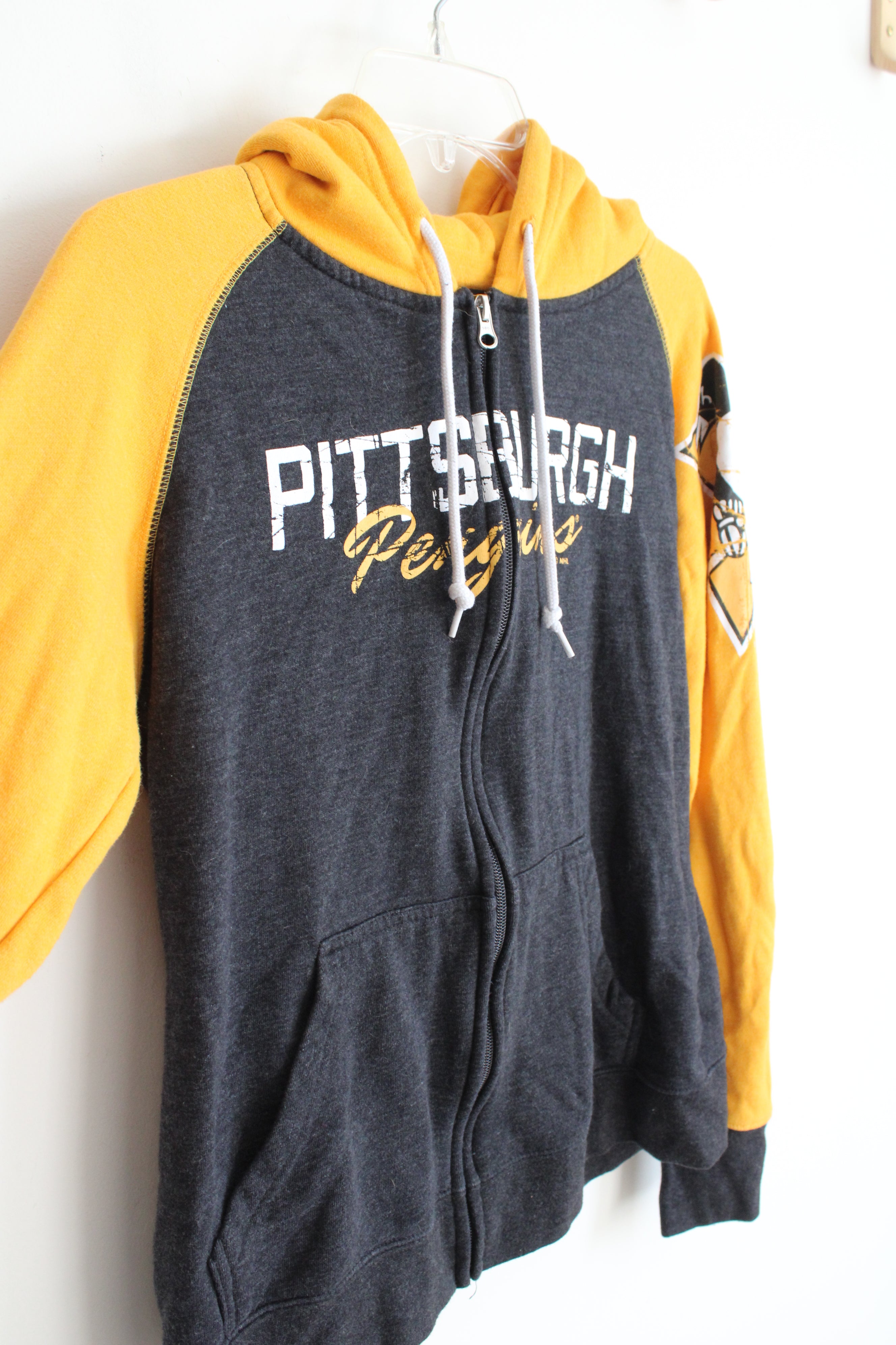 NHL Pittsburgh Penguins Yellow & Gray Zip-Up Hoodie | Youth L (12/14)