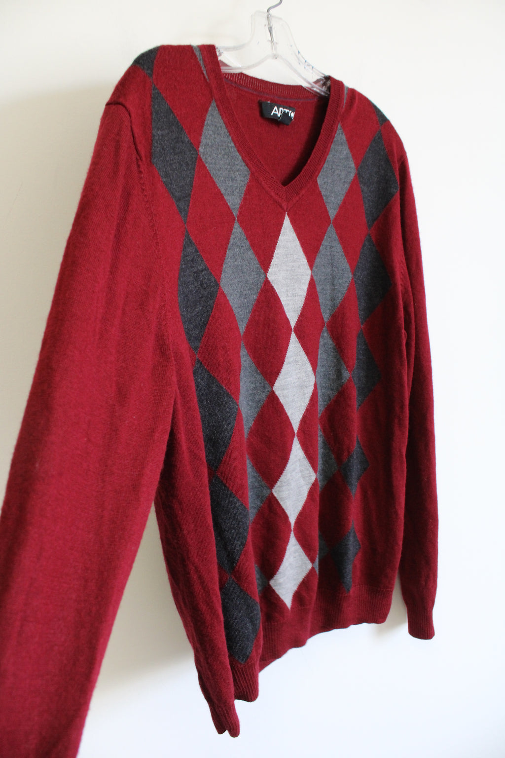 APT.9 Merino Wool Blend Red Argyle Sweater | XL