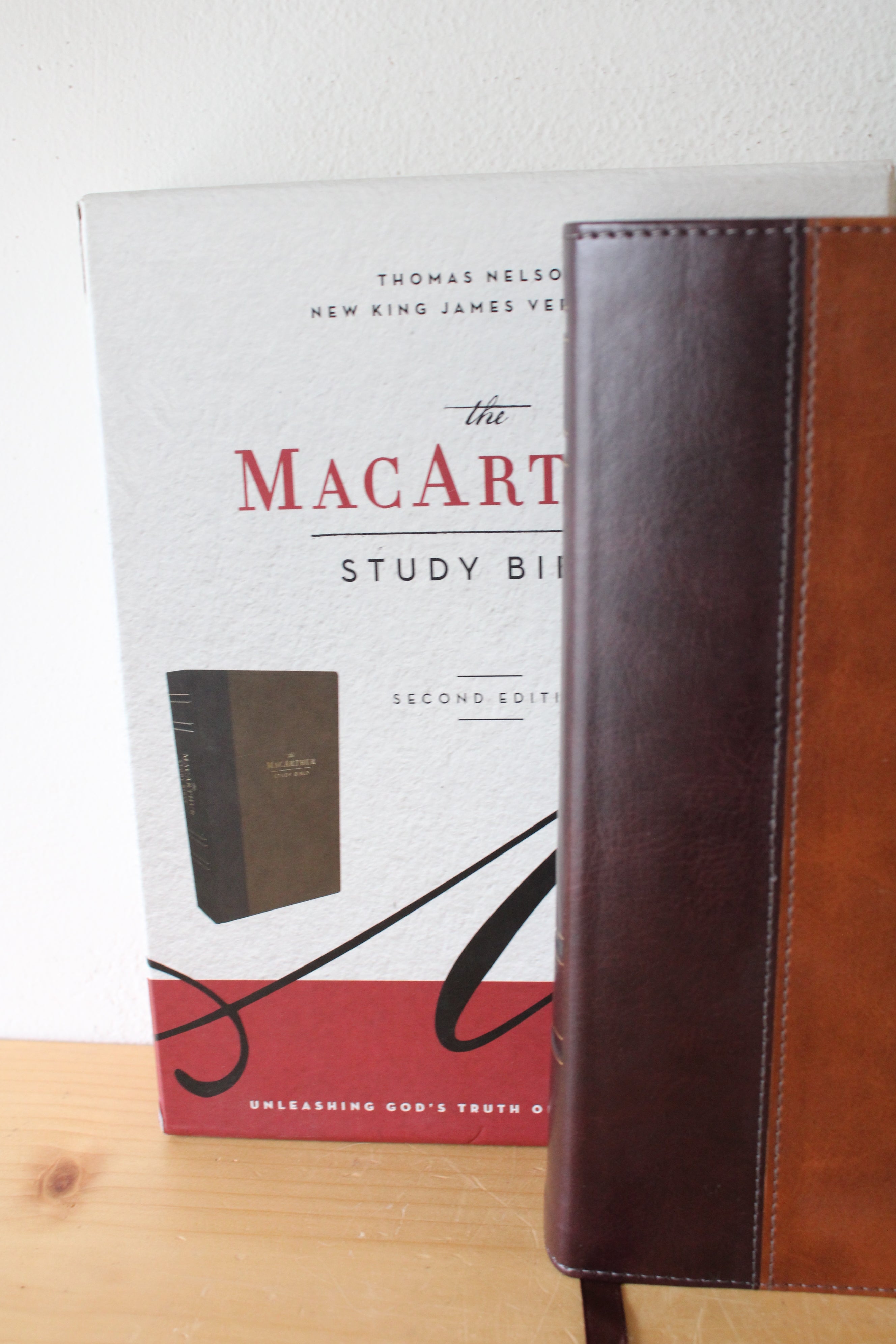 The McArthur Study Bible Second Edition New King James Version