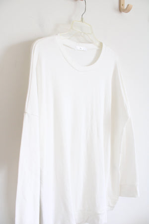 NEW Levaca White Long Sleeved Lightweight Sweatshirt | XL