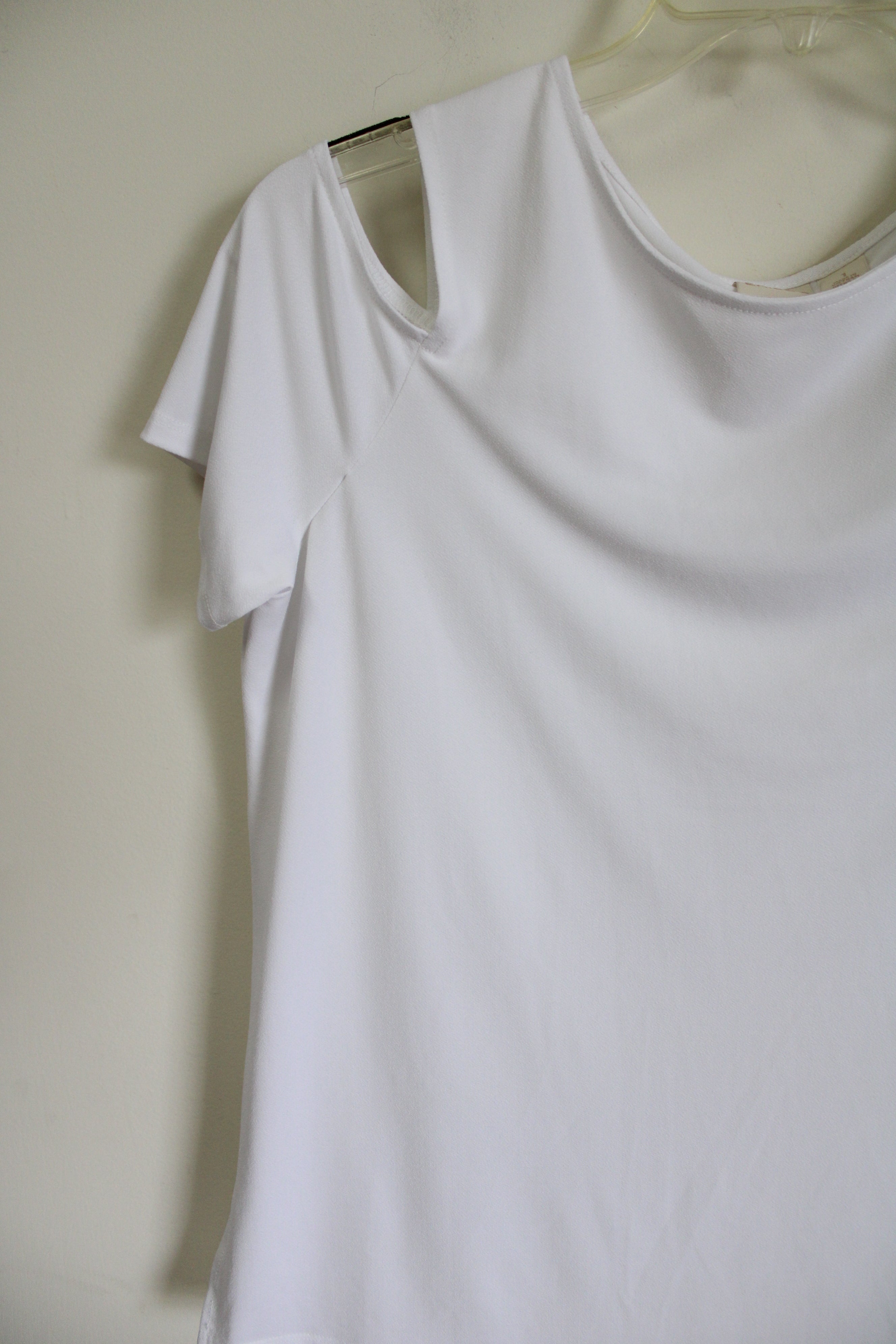 Chico's White Cold Shoulder Top | 1 (M/8)