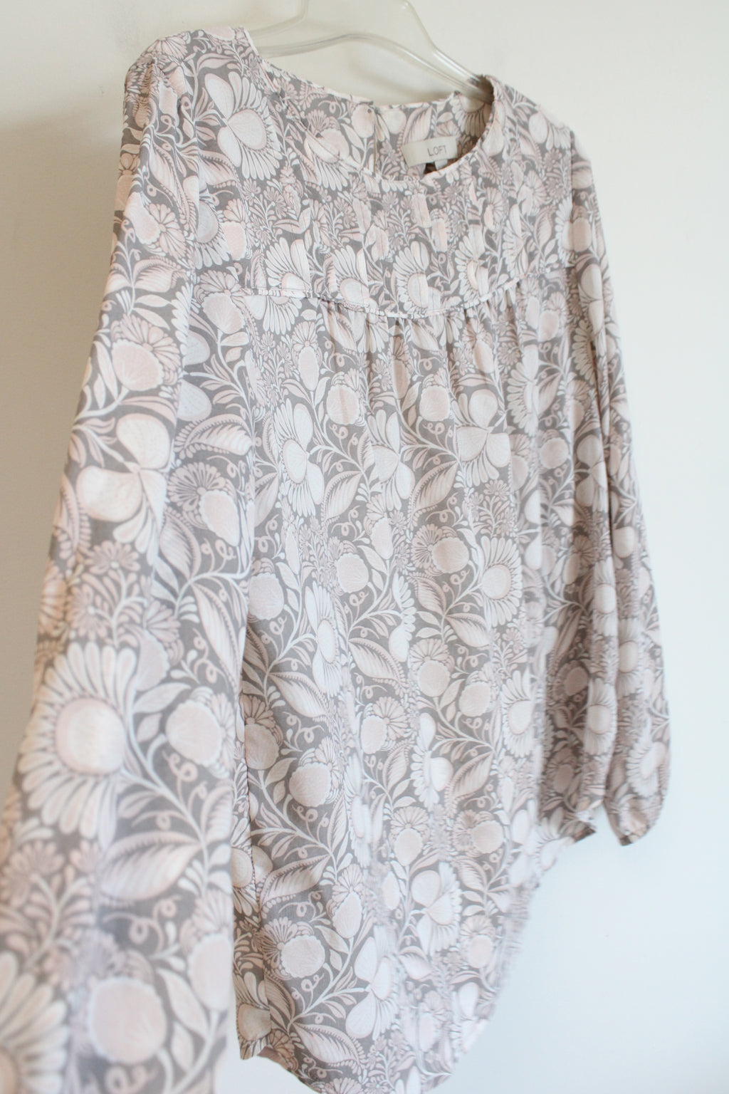 LOFT Light Pink Gray Floral Long Sleeved Chiffon Blouse | M