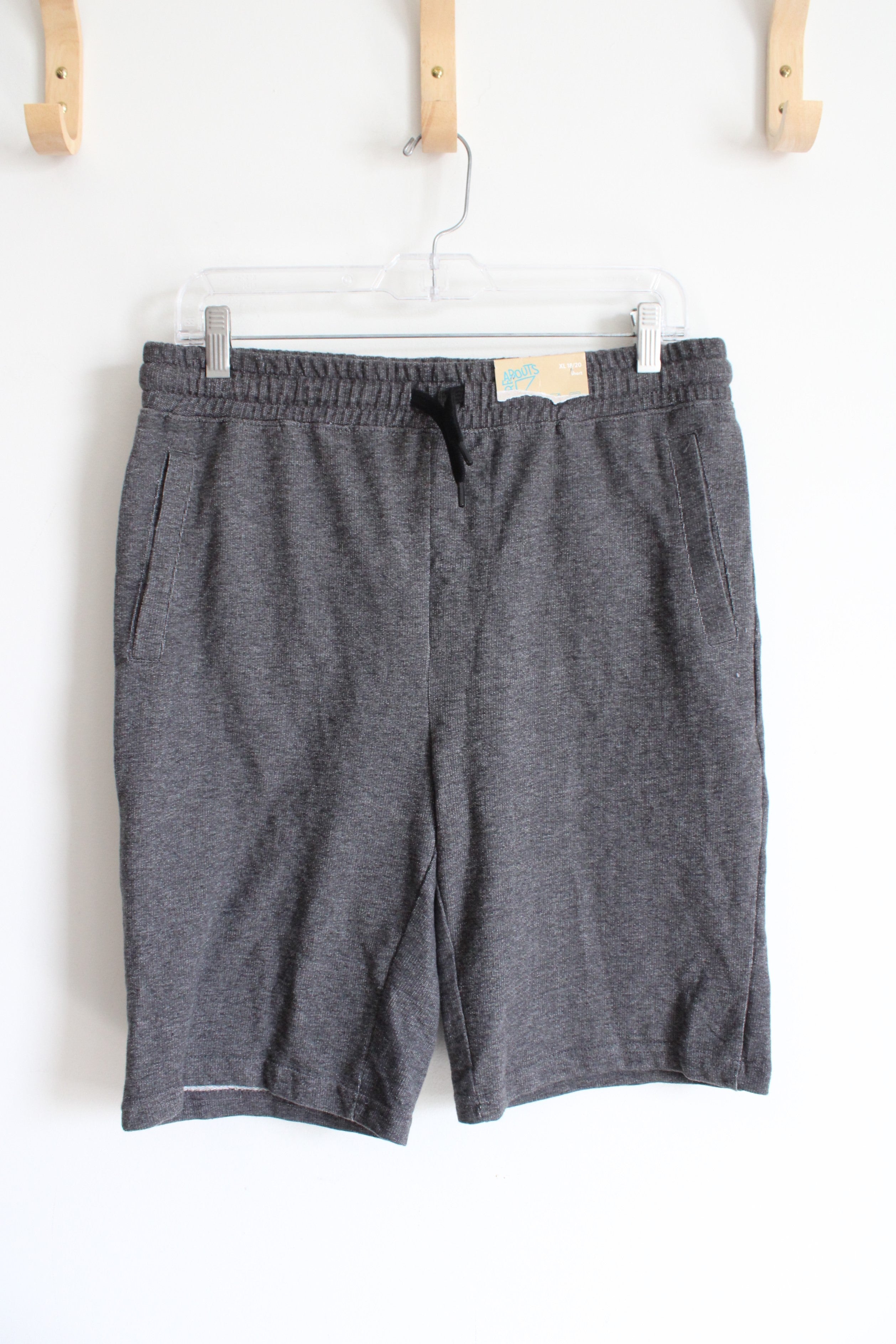 NEW Thereabouts Dark Gray Sweatshorts | Youth XL (18/20)