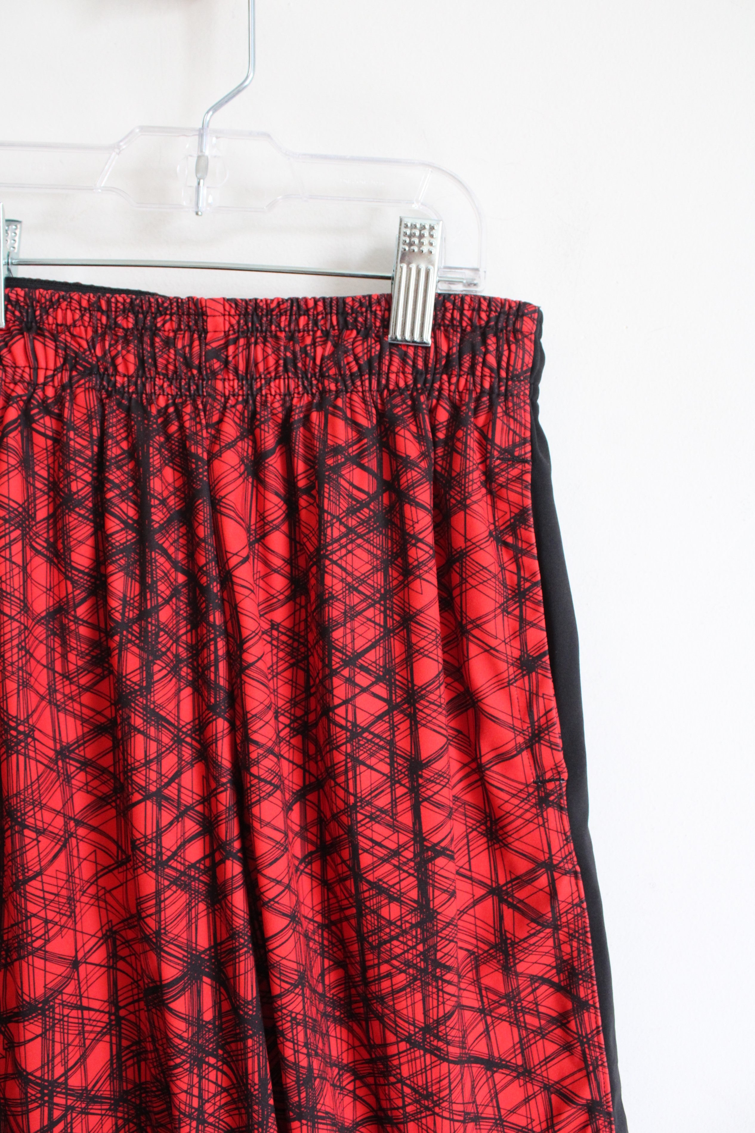 Reebok Red & Black Patterned Athletic Shorts | Youth M (10/12)