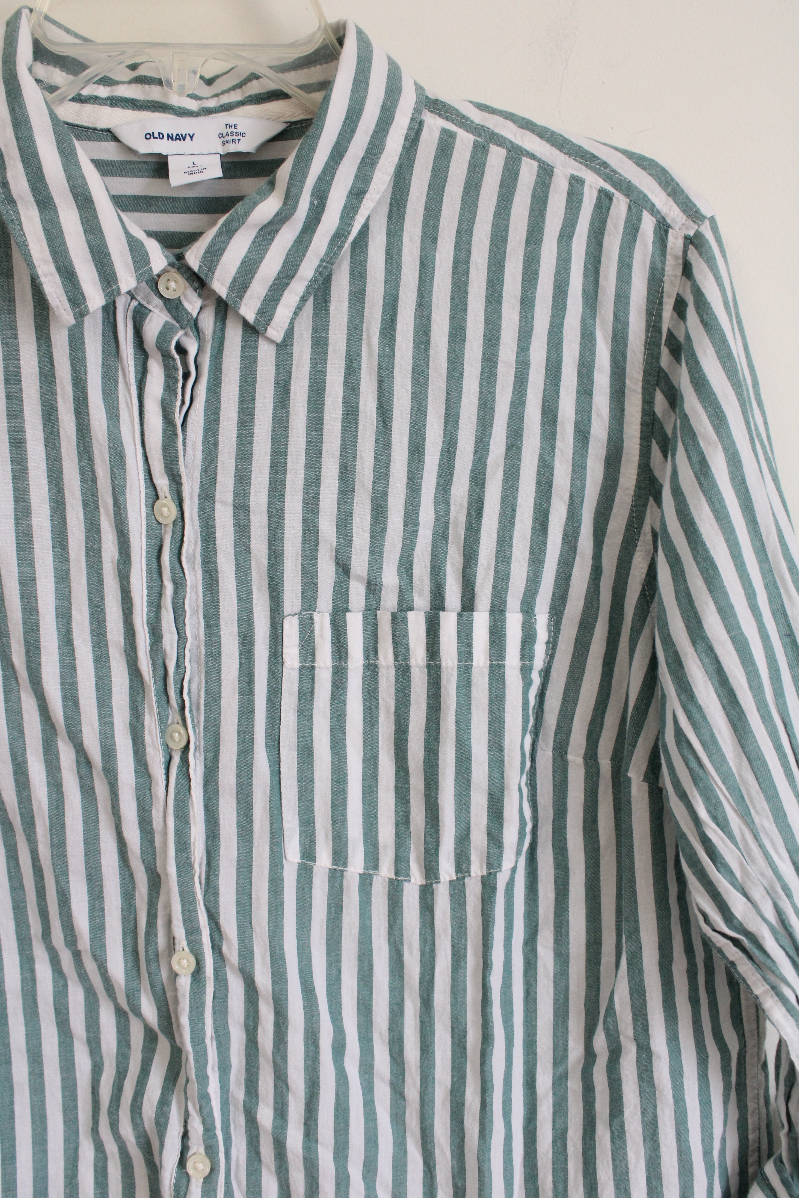 Old Navy The Classic Shirt green White Striped Button Down Shirt | L