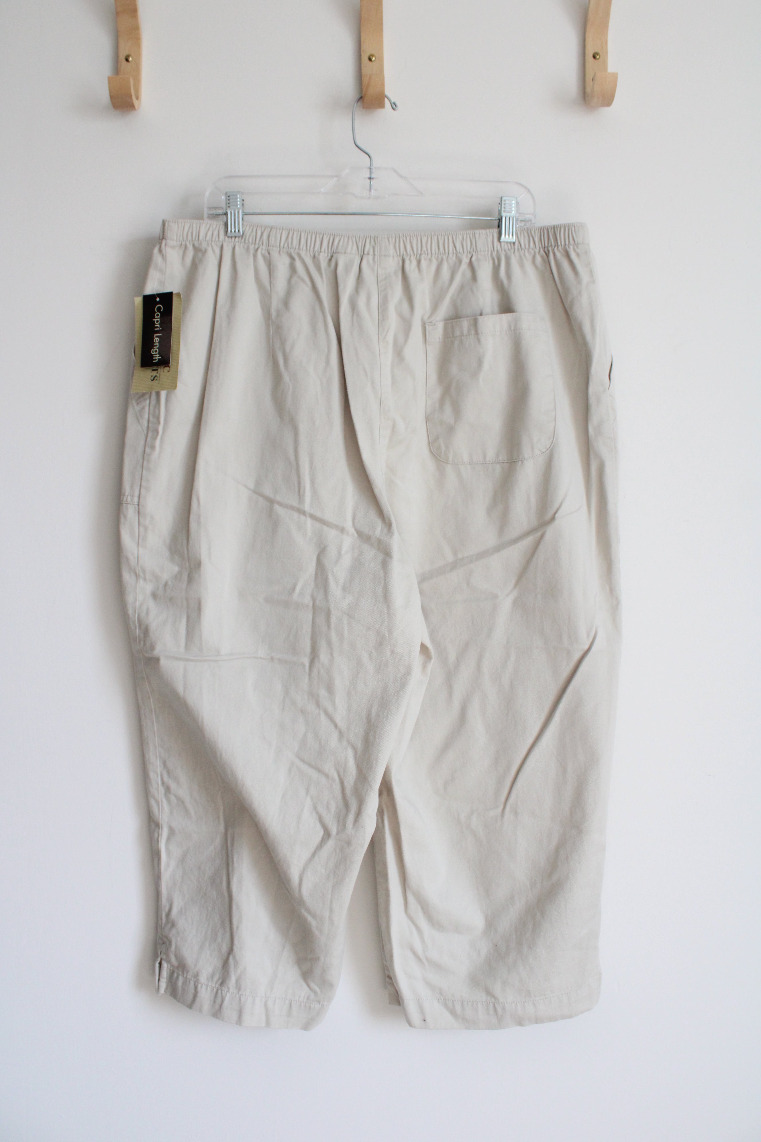 NEW Classic Elements Light Khaki Capri Pants | 20W