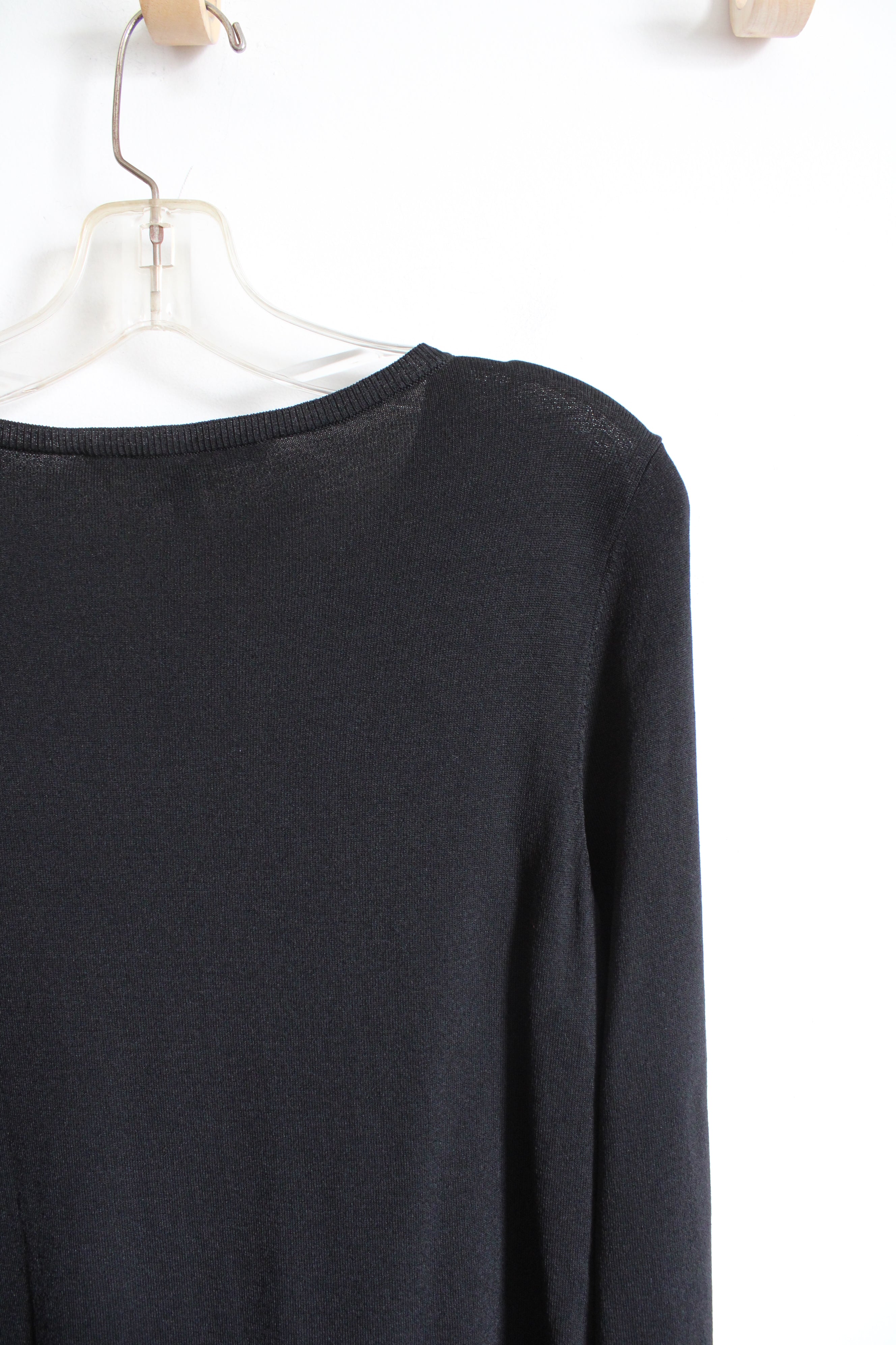 White House Black Market Pearl Studded White Hemmed Sweater | M