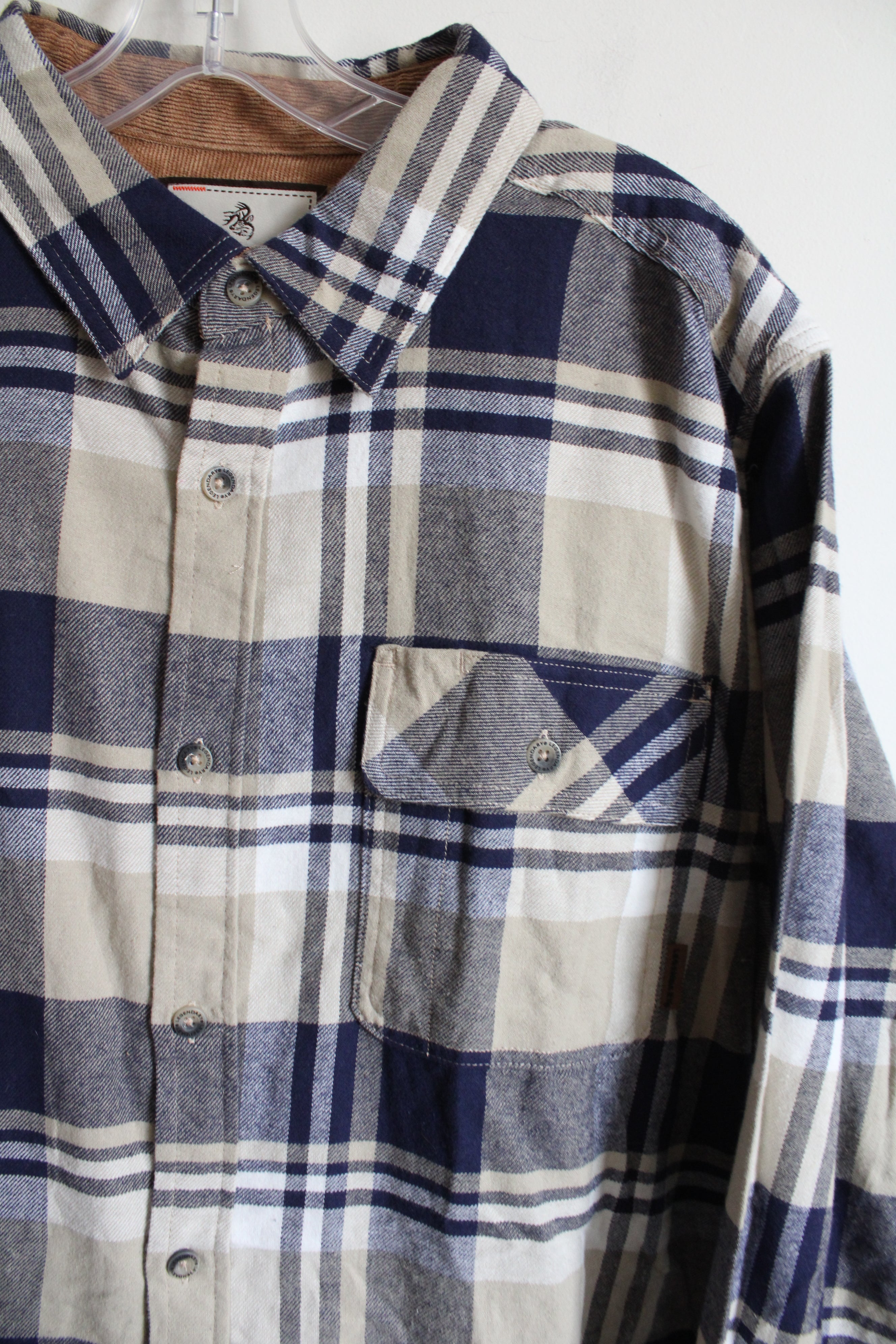 Legendary Whitetails Blue Tan White Plaid Flannel | M