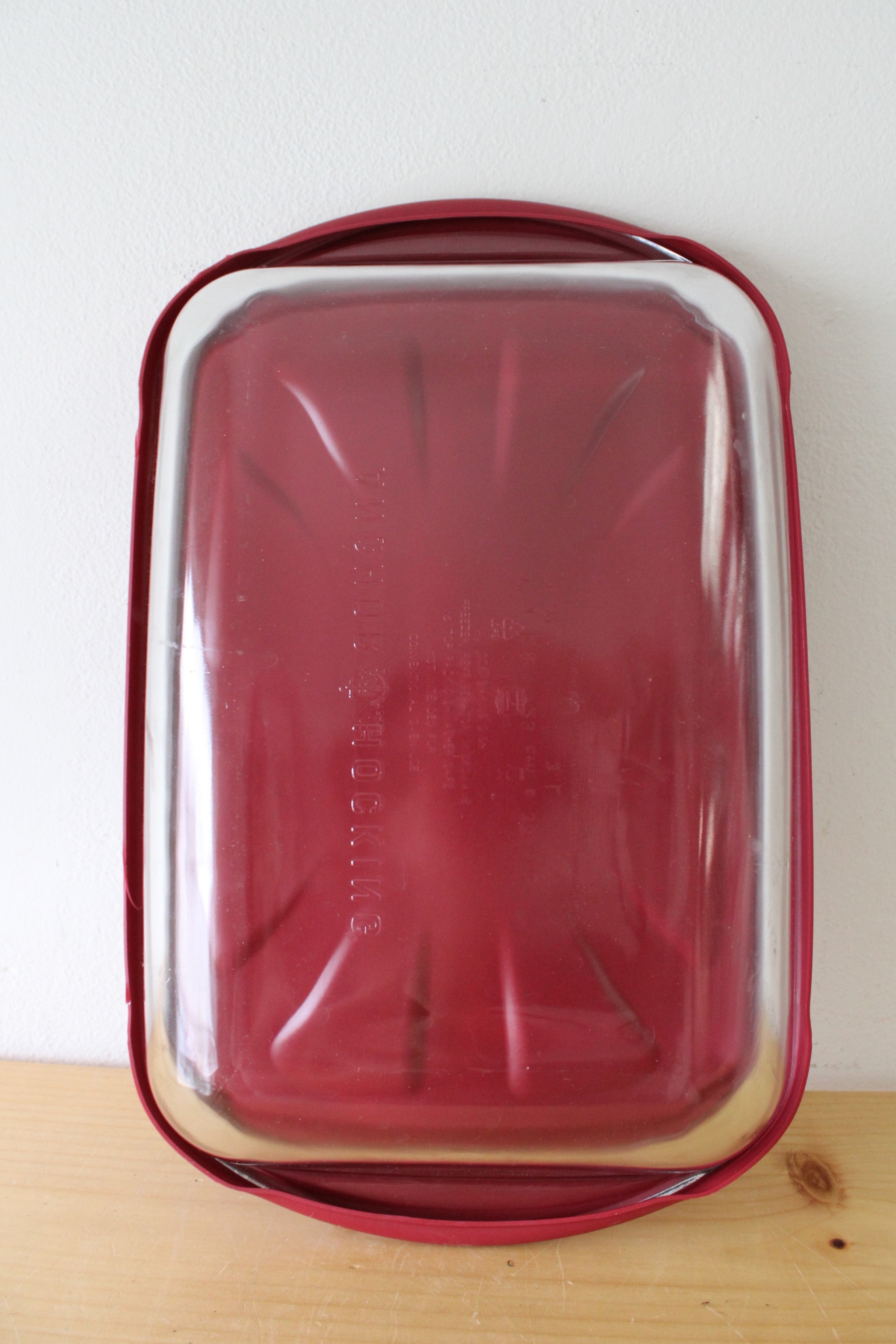 Anchor Hocking 9x13 Glass Baking Dish & Red Lid