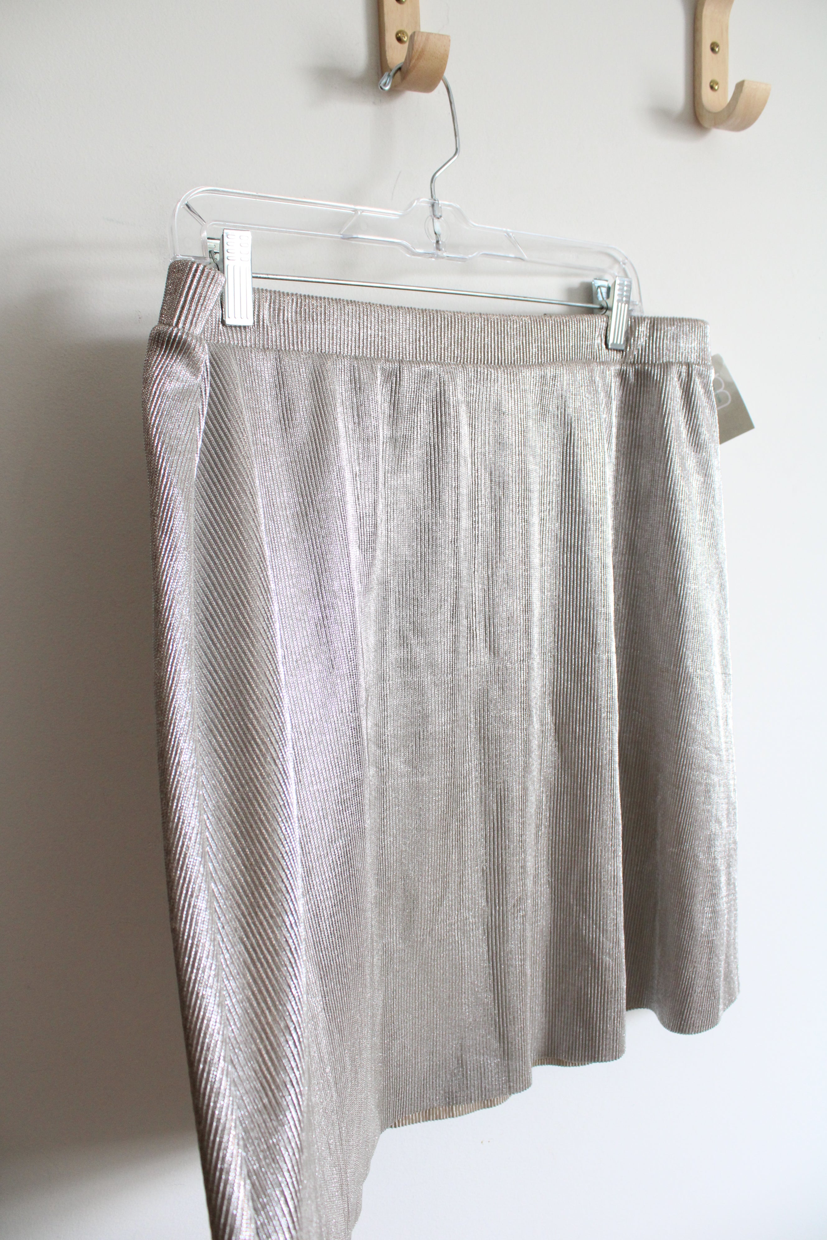 NEW Maurices Ribbed Silver Shimmer Skirt | XL