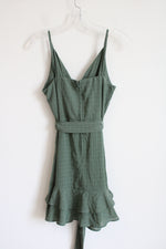 Trixxi Green Patterned Ruffled Hem Dress | M