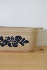 Pfaltzgraff  Yorktowne Folk Art 2QT Pottery 235 Loaf Dish