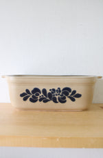 Pfaltzgraff  Yorktowne Folk Art 2QT Pottery 235 Loaf Dish