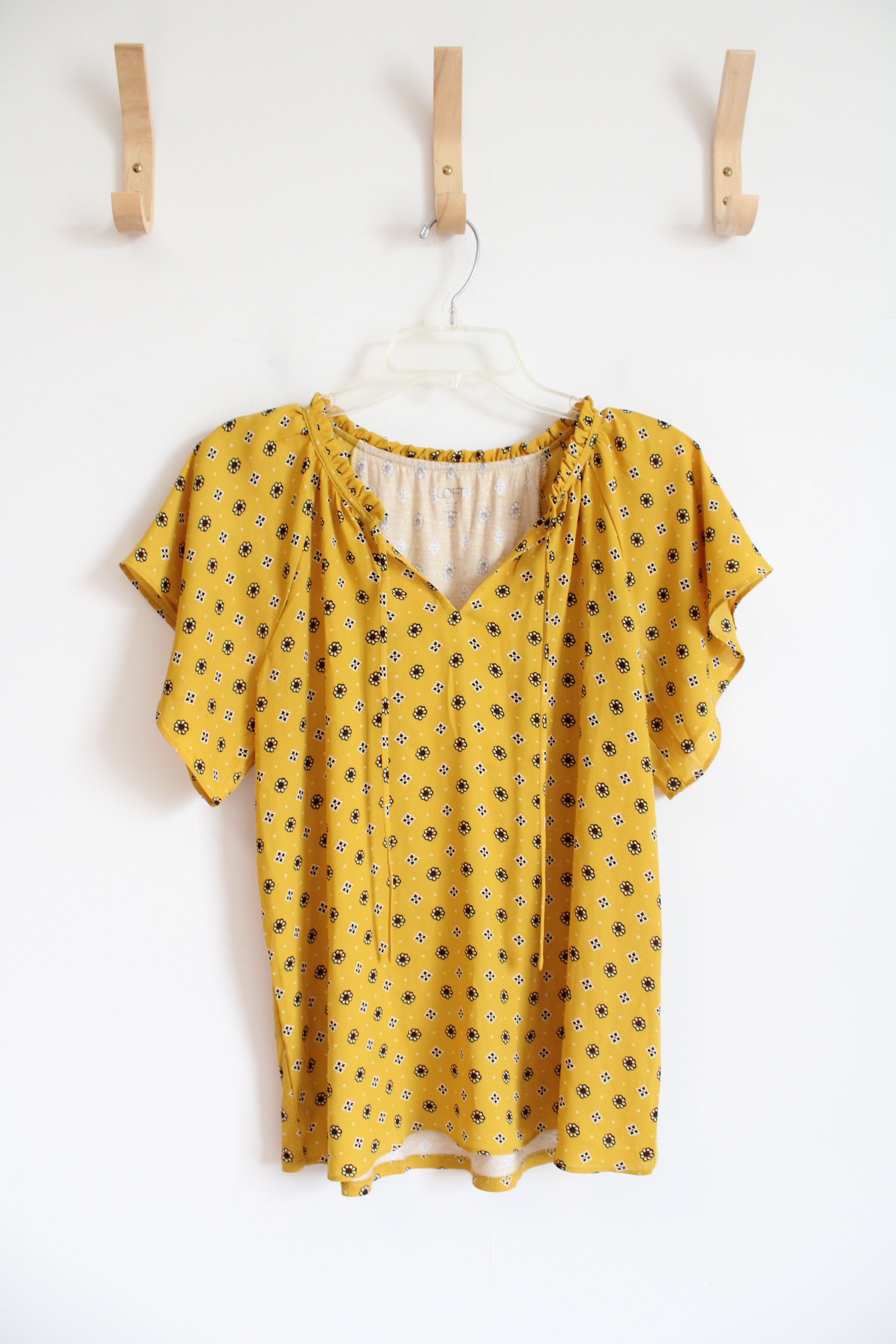 LOFT Yellow Gold Floral Ruffled Neck Top | M Petite