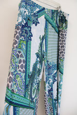 Chico's Blue Green White Paisley Print Stretch Wide Leg Pant | 3 (16/XL)