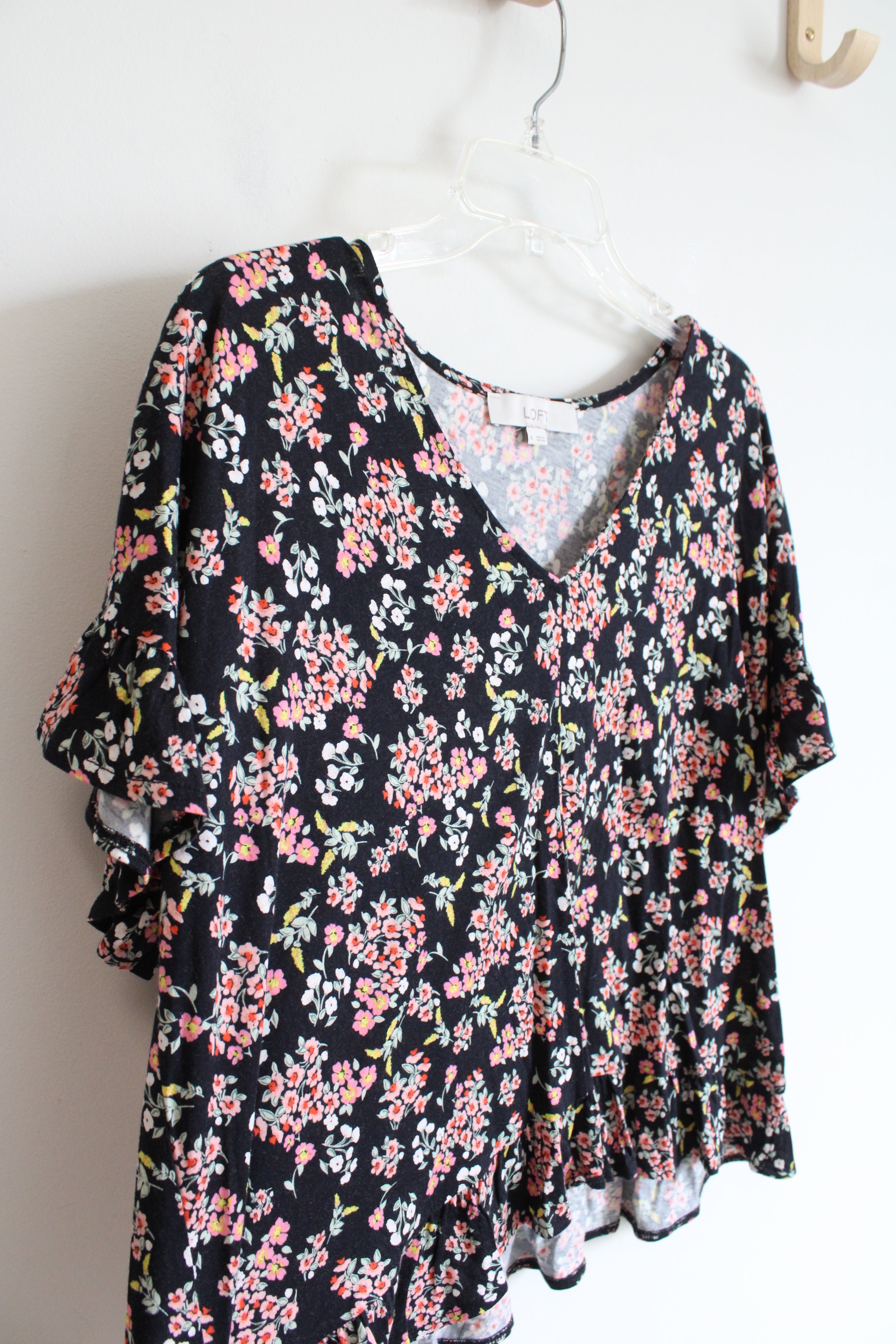 LOFT Pink Floral Black Ruffled Hem Top | M