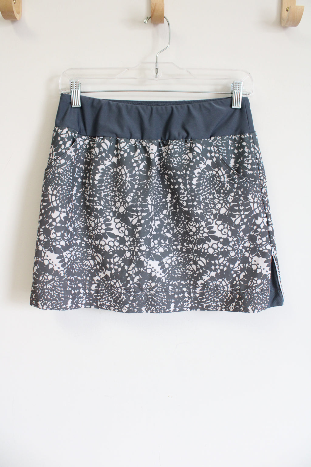 Mondetta Gray & White Athletic Skirt | S Petite