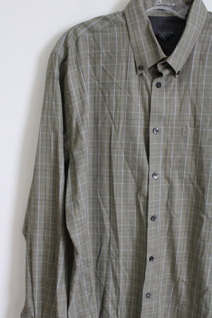 Van Heusen Green Plaid Button Down Shirt | L