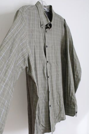 Van Heusen Green Plaid Button Down Shirt | L