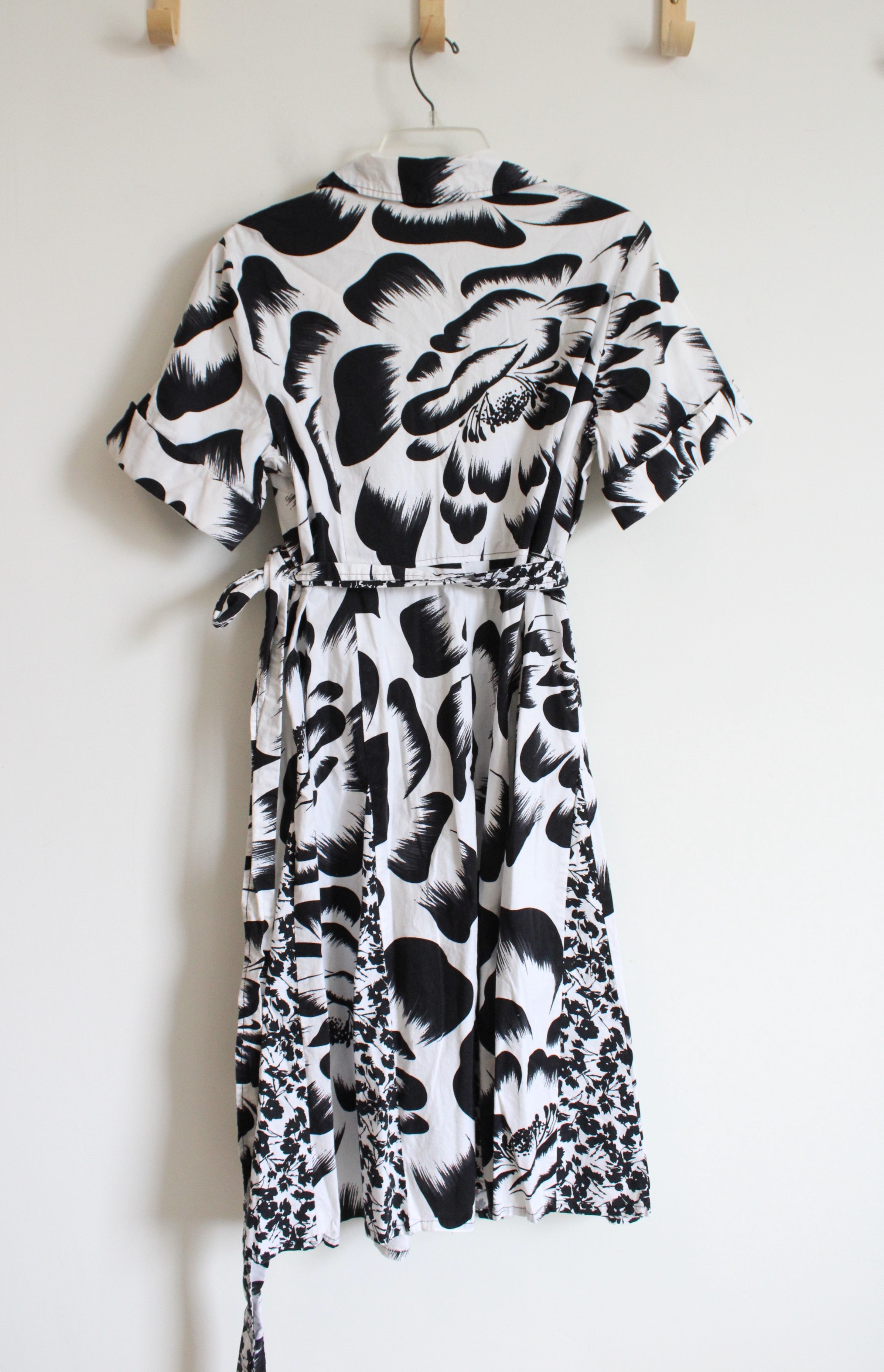 Lane Bryant White & Black Floral Wrap Dress | 16