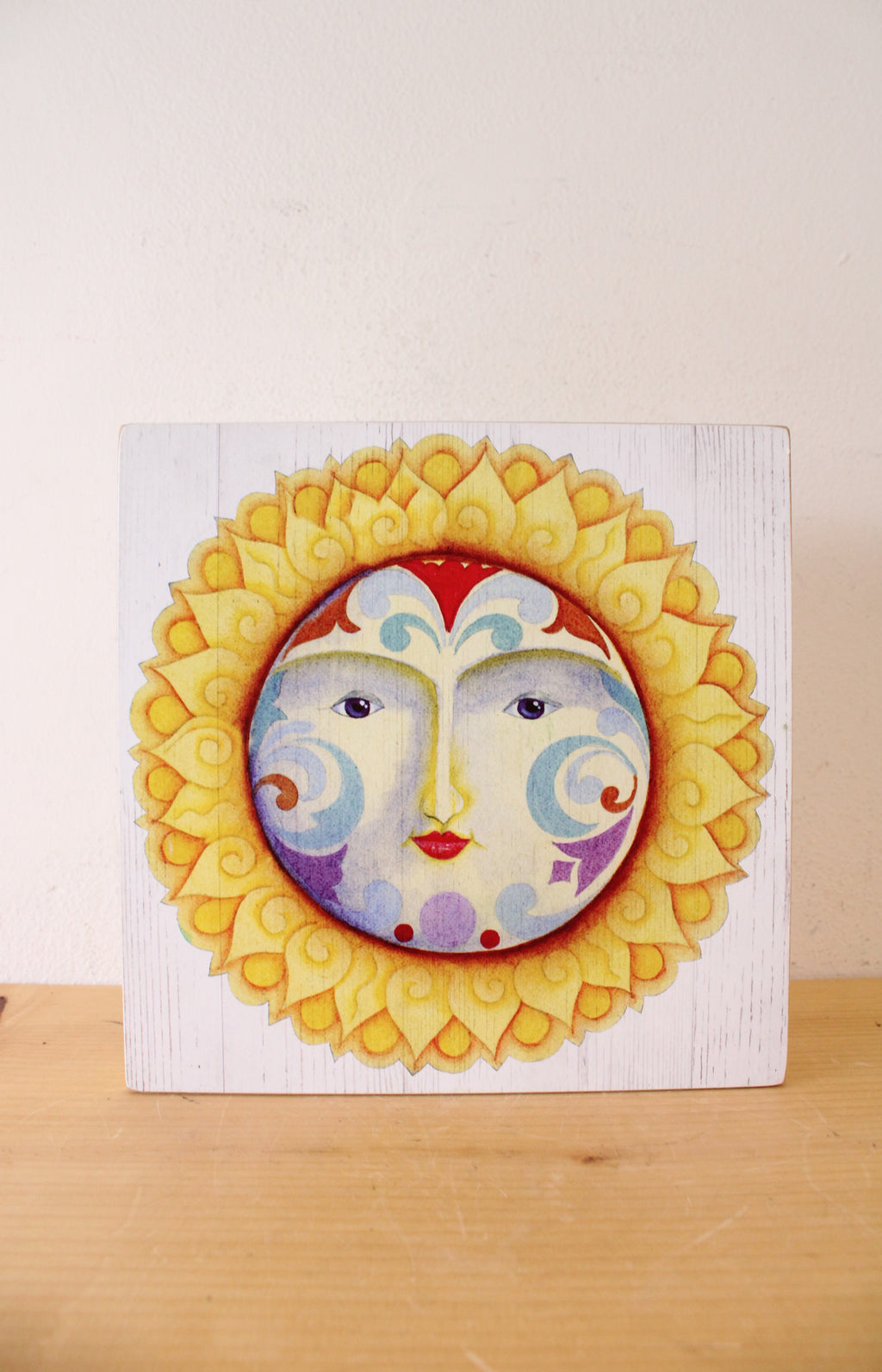 Jim Shore 9X9 Sunshine Face Decorative Art