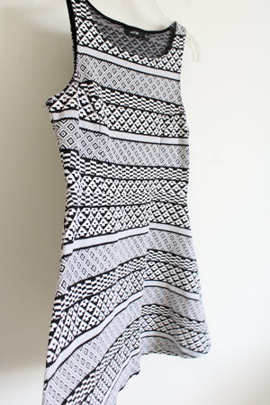 Apt. 9 Black & White Patterned Dress | M