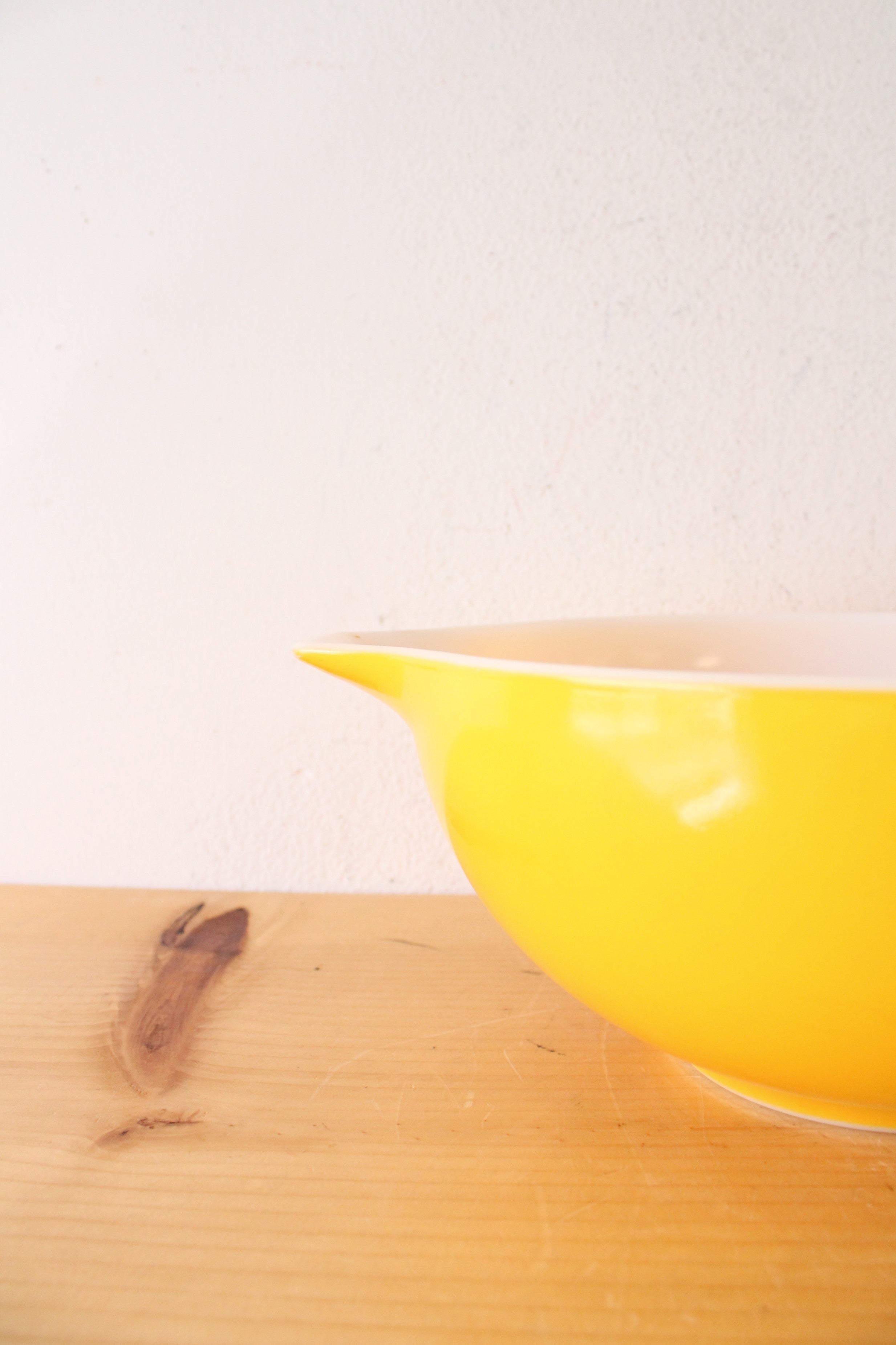 Pyrex Vintage #443 2.5 Quart Yellow Cinderella Bowl