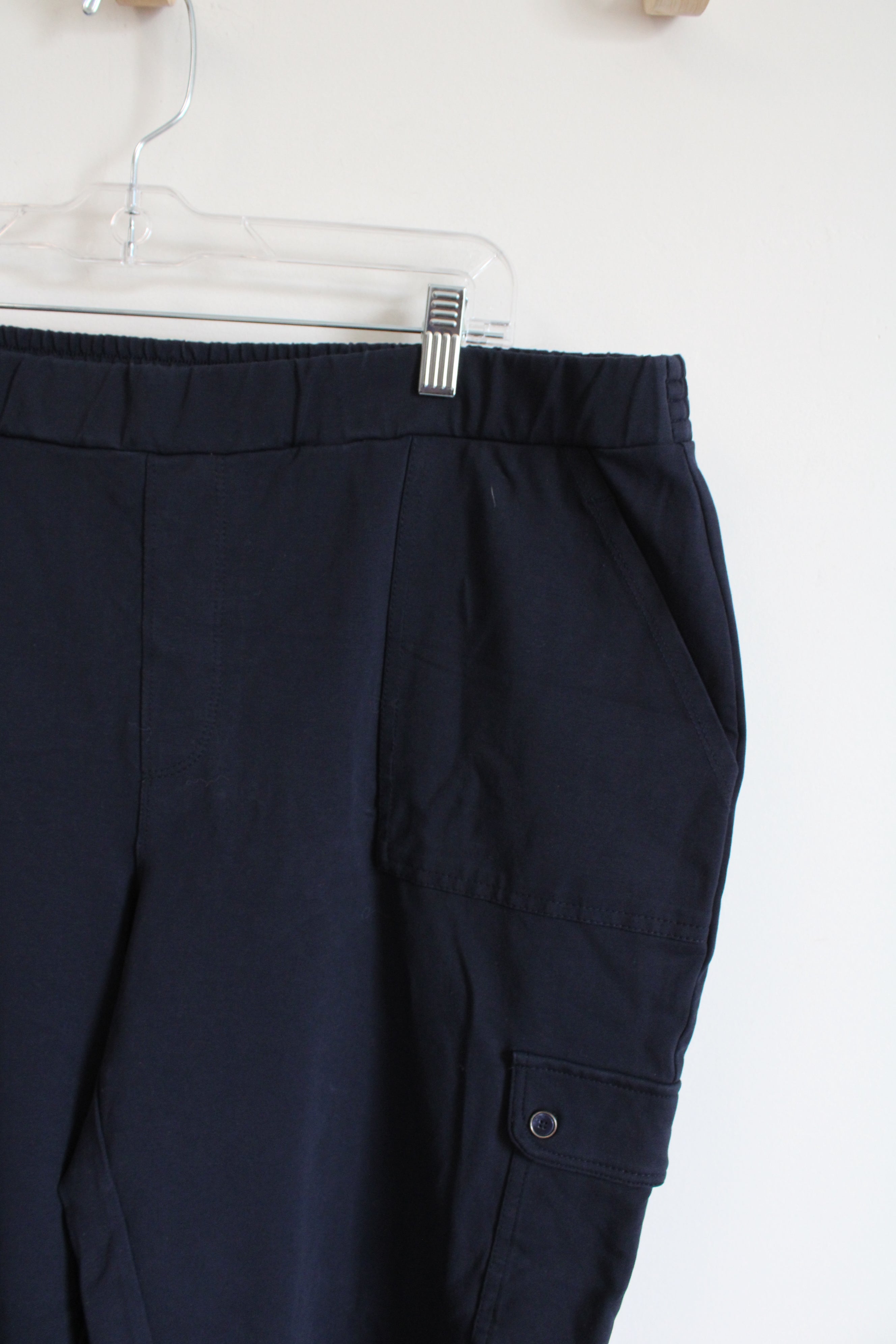 Susan Graver Weekend Navy Cargo Capri Pants | XL